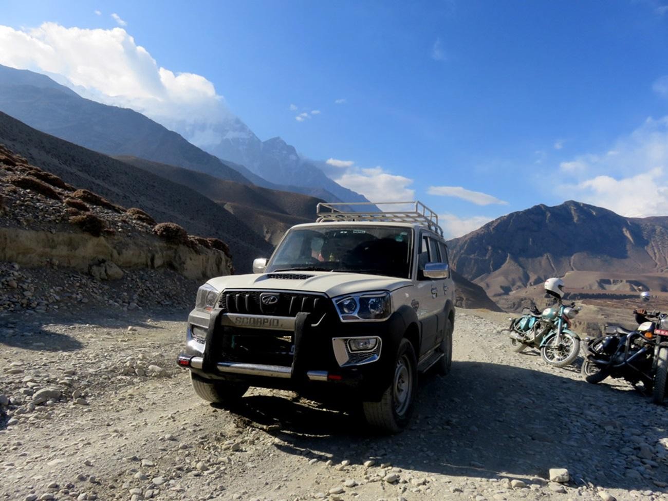 Nepal: Private Luxury Car Transfer Across the Country
