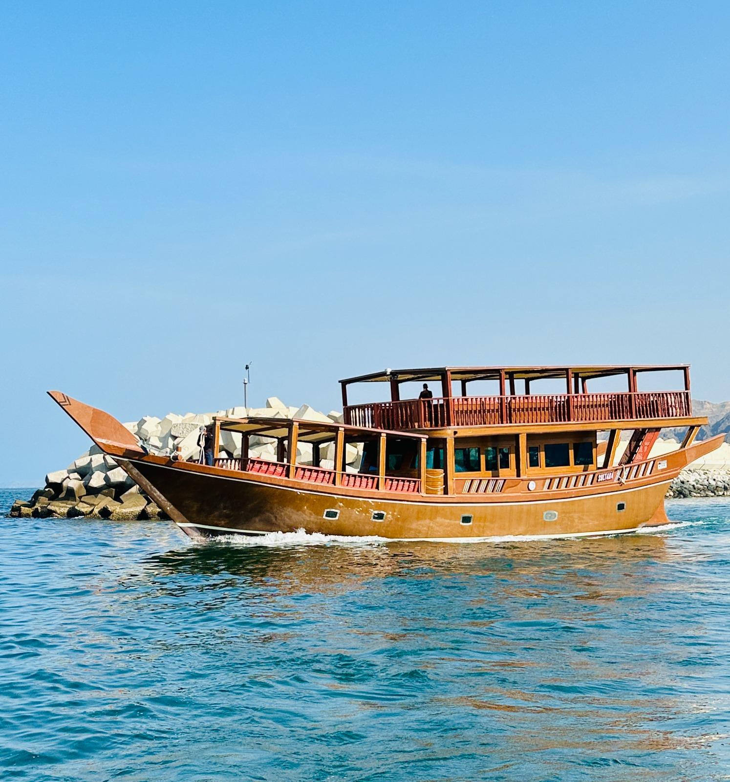 Muscat: Omani Dhow Coastal and Sunset Cruise 2