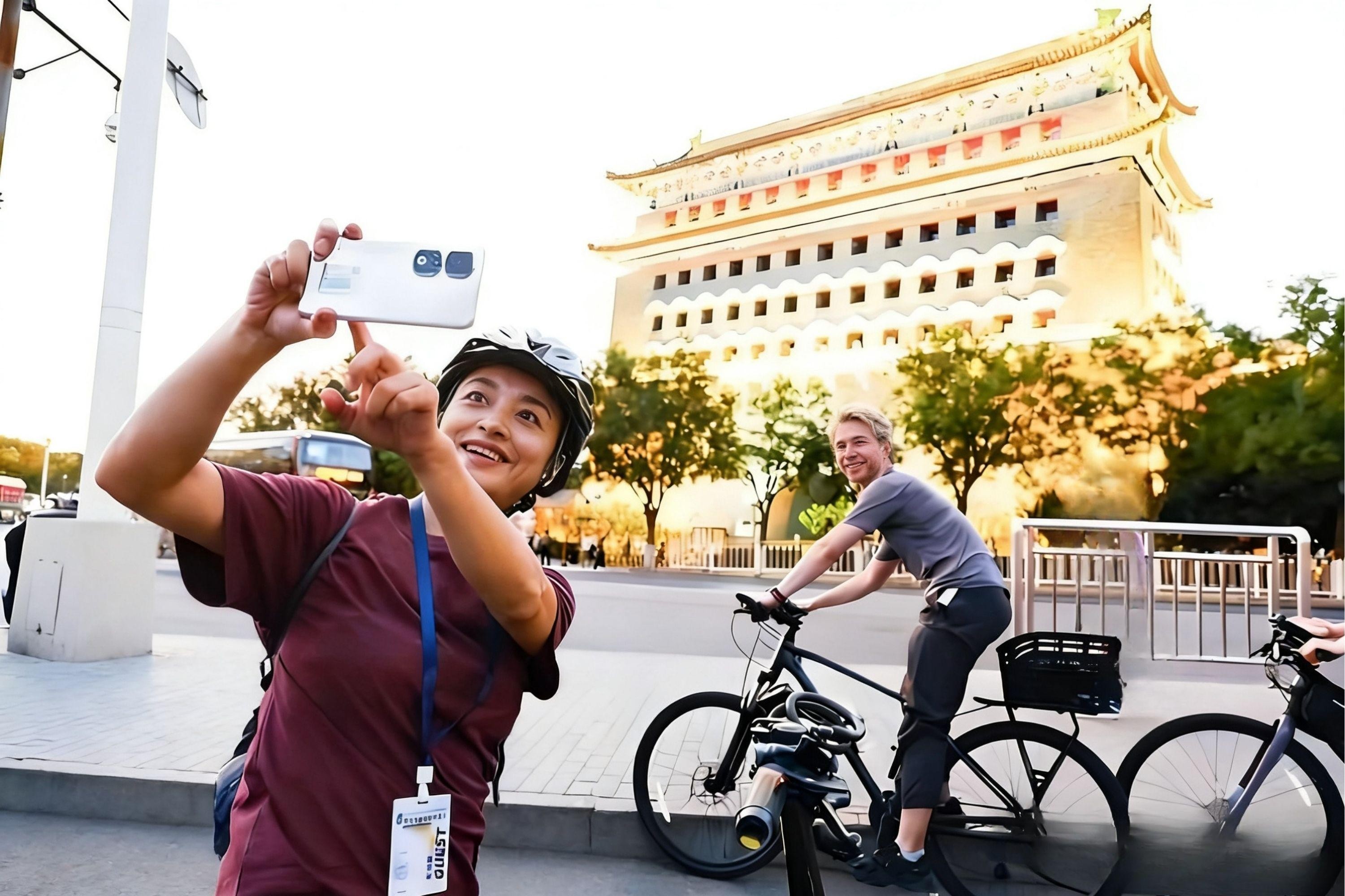 Beijing: Central Axis Bike Tour with Local Street Food Stops 3