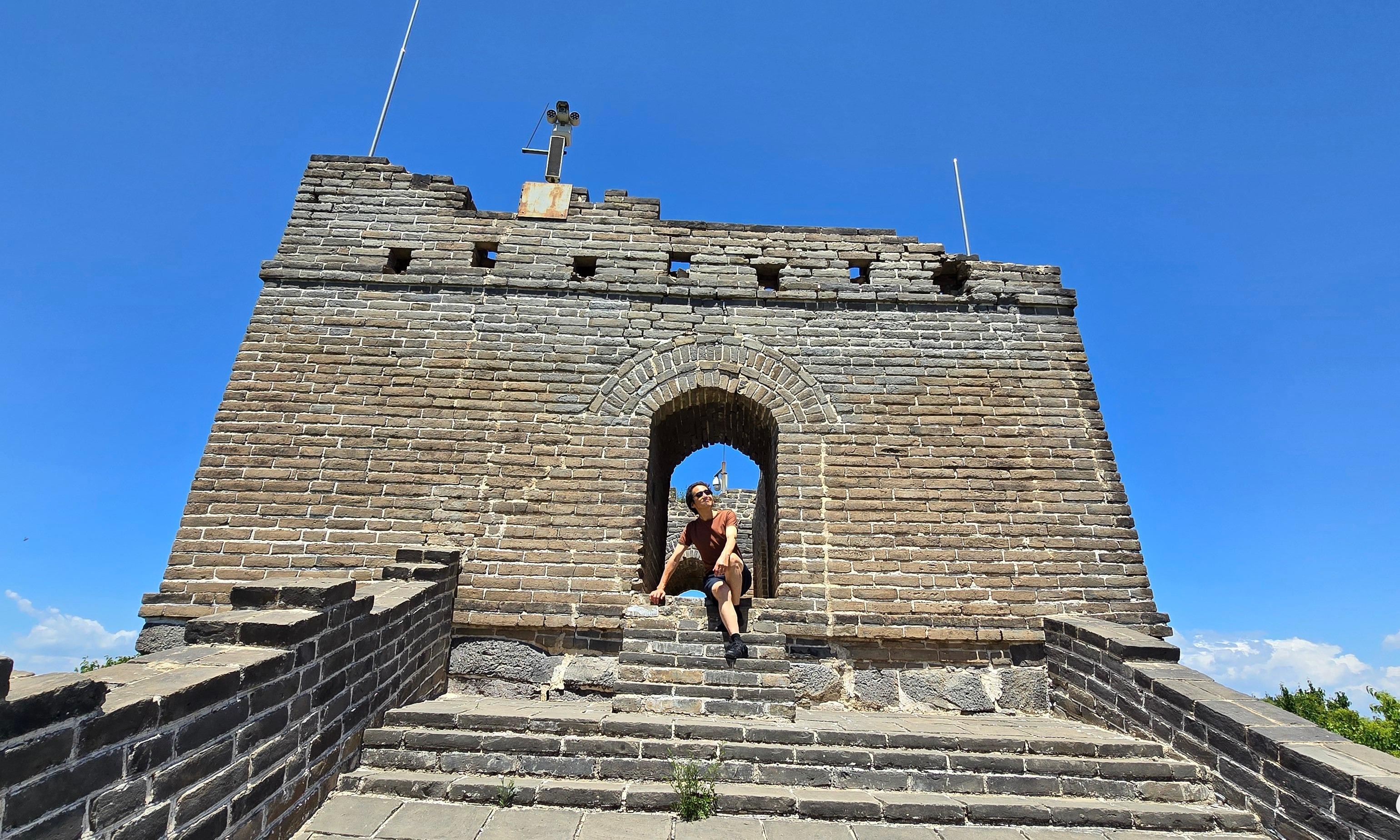 BusDa: Ancient Remnant of the Badaling Great Wall Day Tour