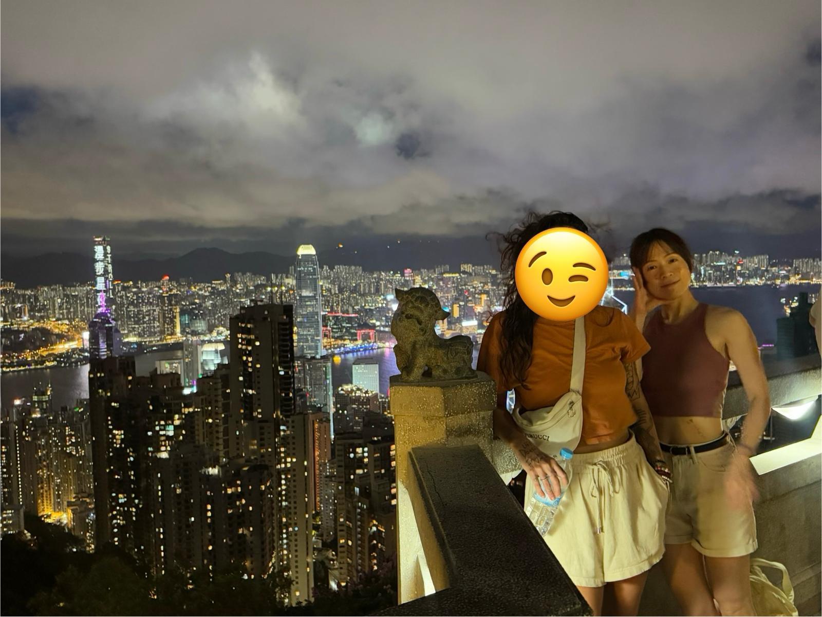 Hong Kong: Private City Tour with Coffee Tasting and Yoga