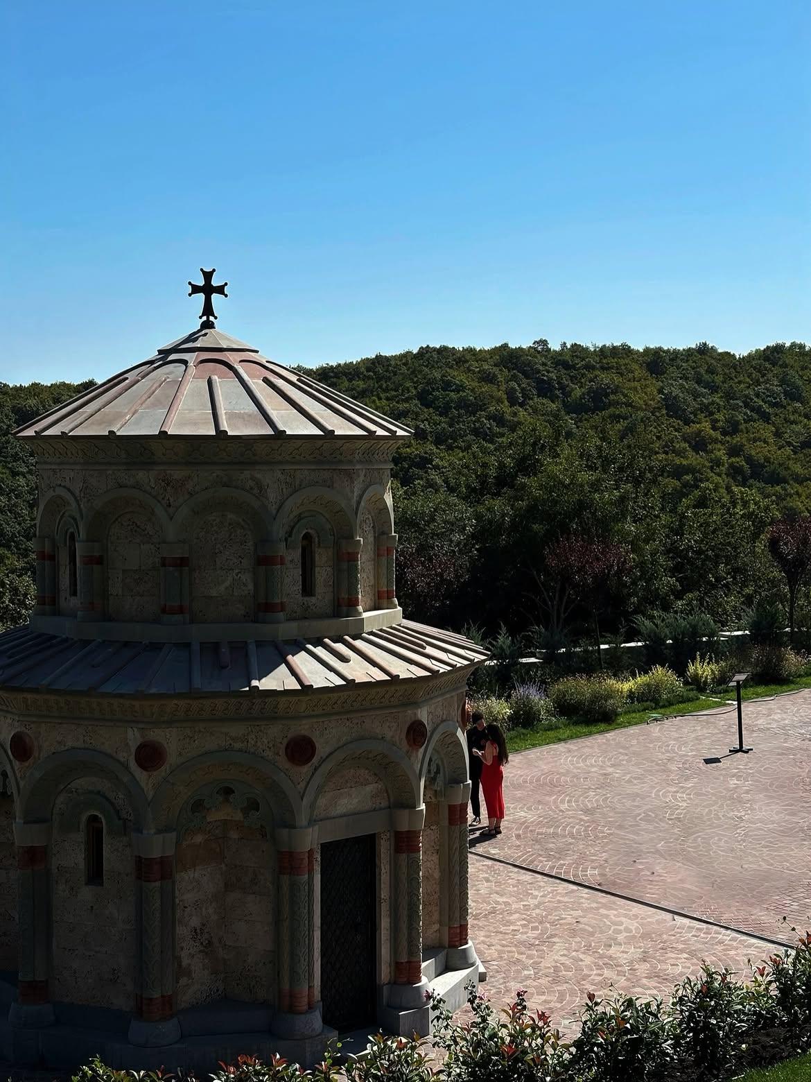 From Tbilisi: Kakheti Wine Tour with Bodbe & Sighnaghi 2