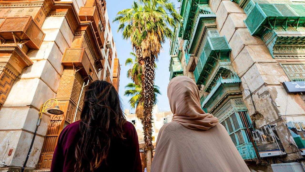 Jeddah: Historical Tour with Guide and VIP Car 3