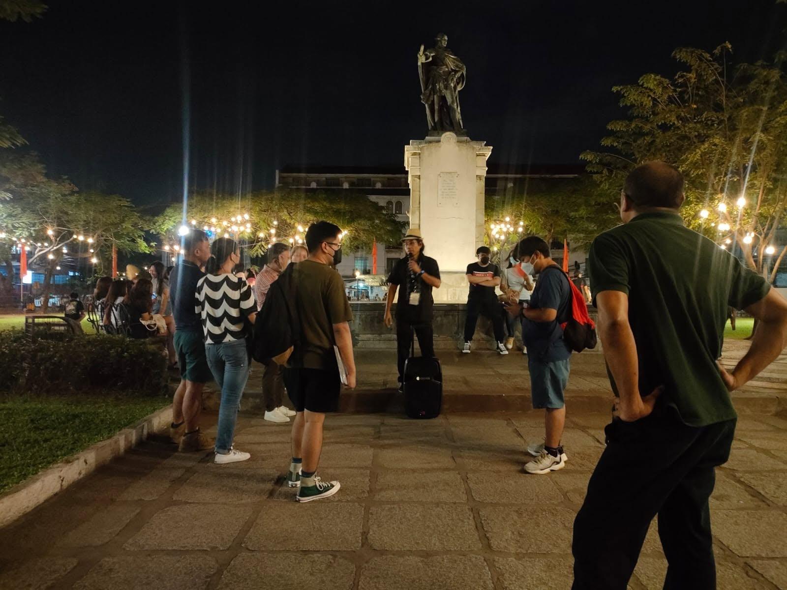 Manila: Intramuros Under Siege, a WW2 Night Walking Tour