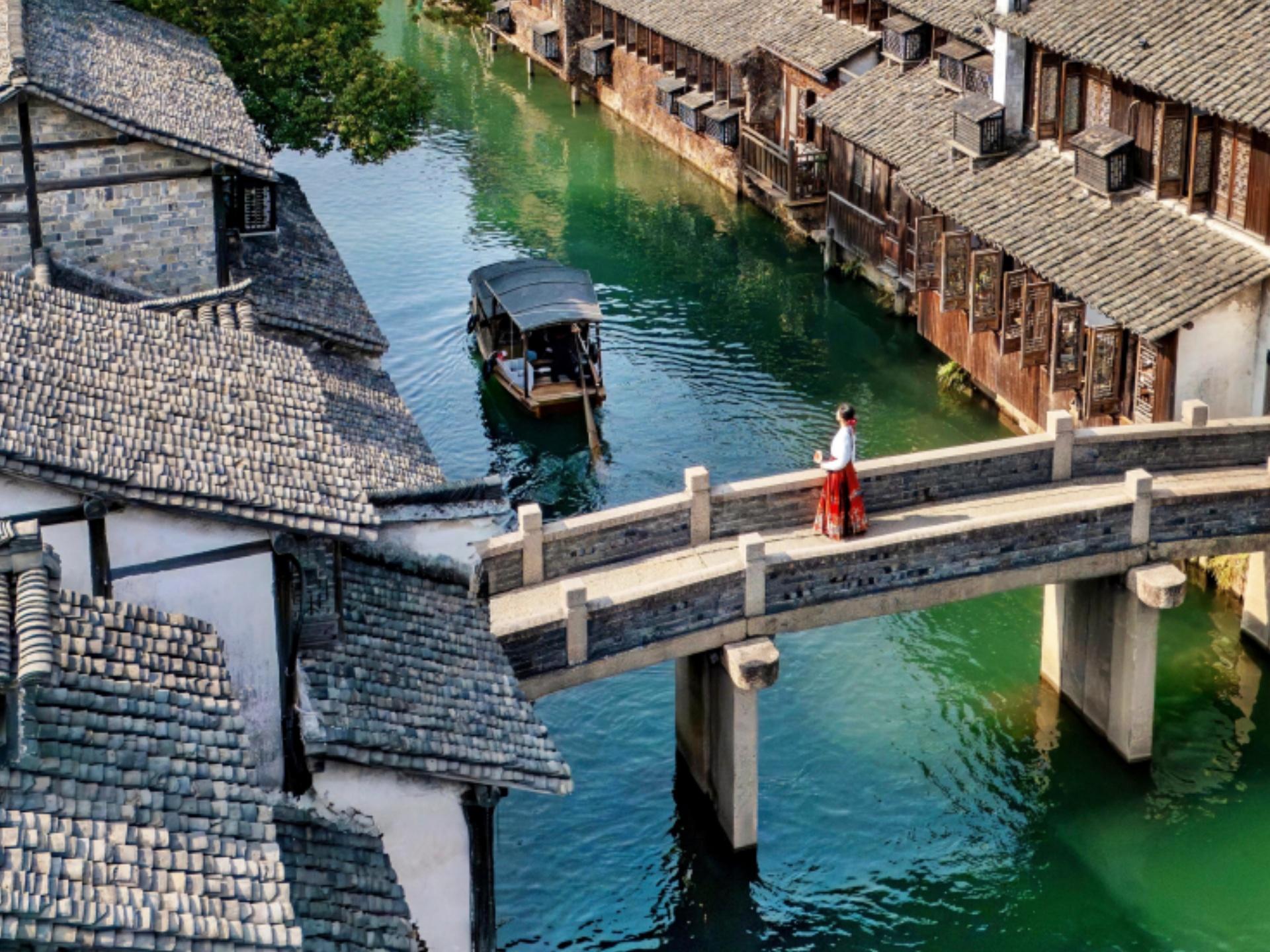 Shanghai Private Water Town Tour: Wuzhen & Nanxun 3