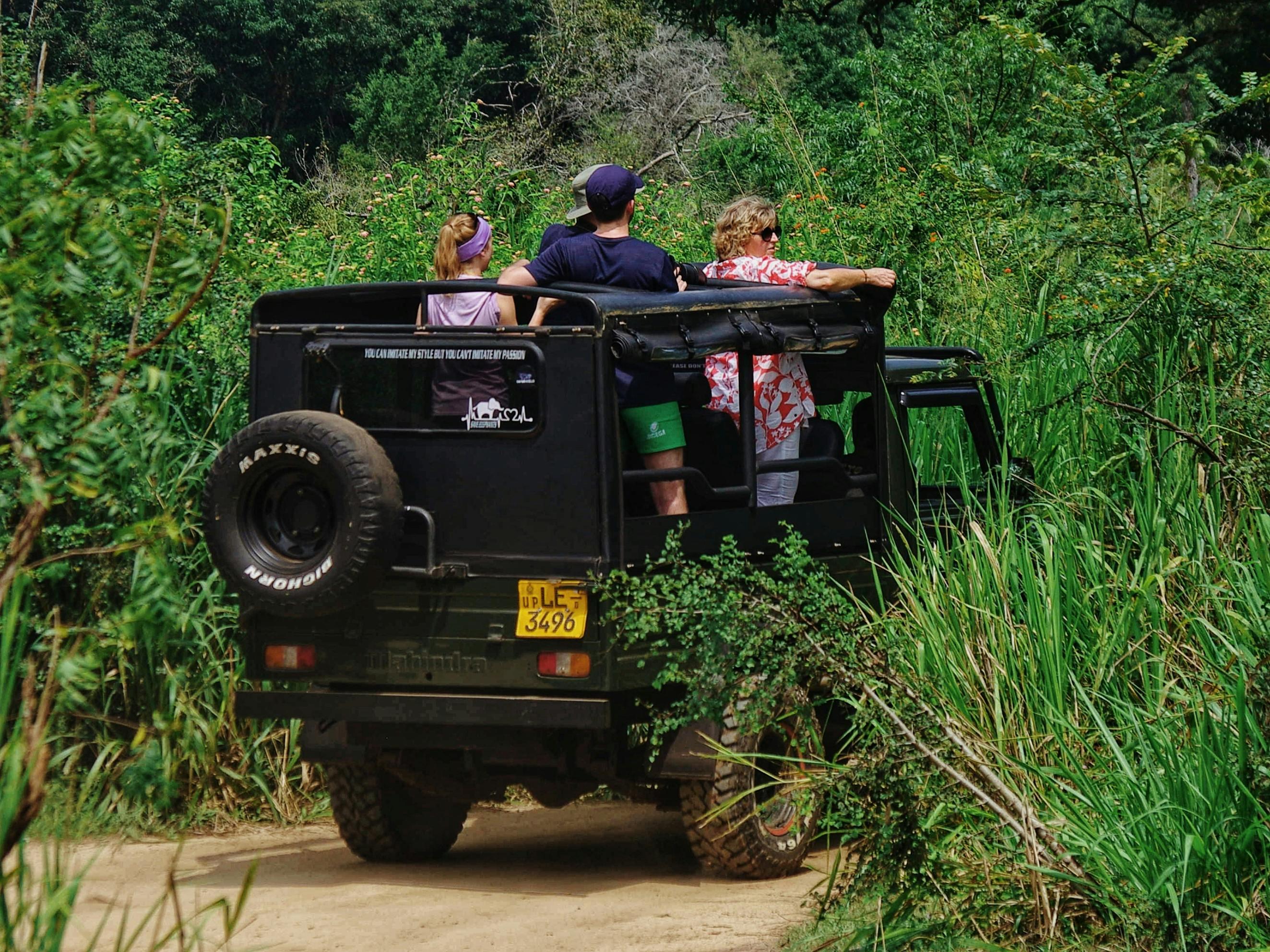 1 Day Chitwan Safari Tour from Kathmandu by Flight 2