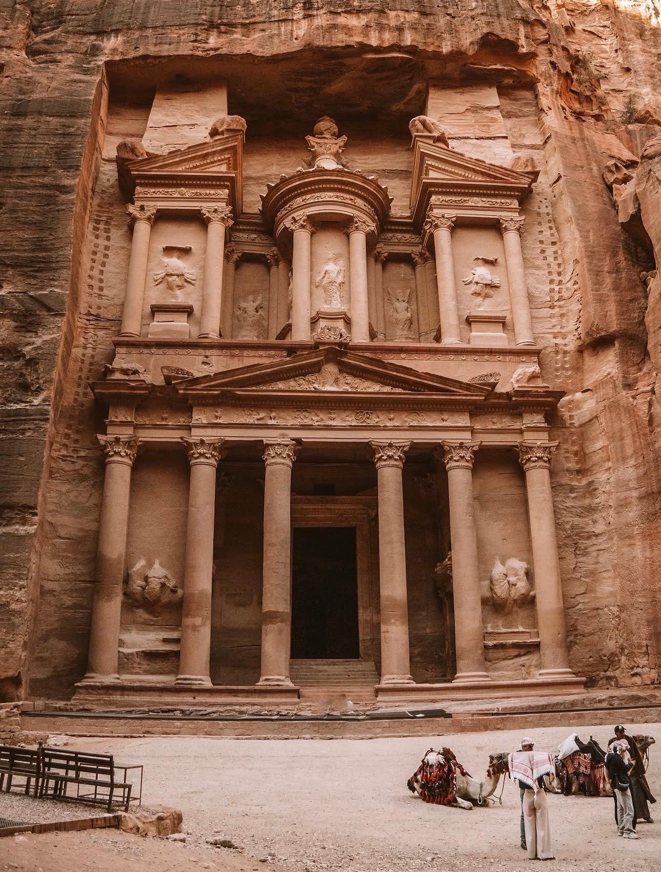 Petra: Guided Hike to the Monastery with Lunch 3