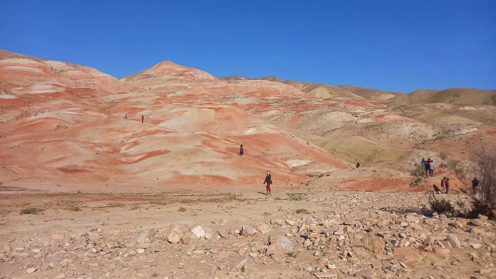 From Baku: 3-Hour Colorful Candy Mountains Trip 2
