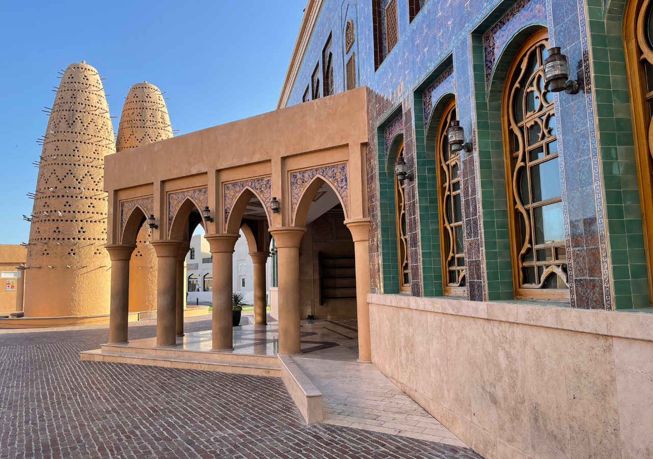 English Tour - A Glimpse into Doha City