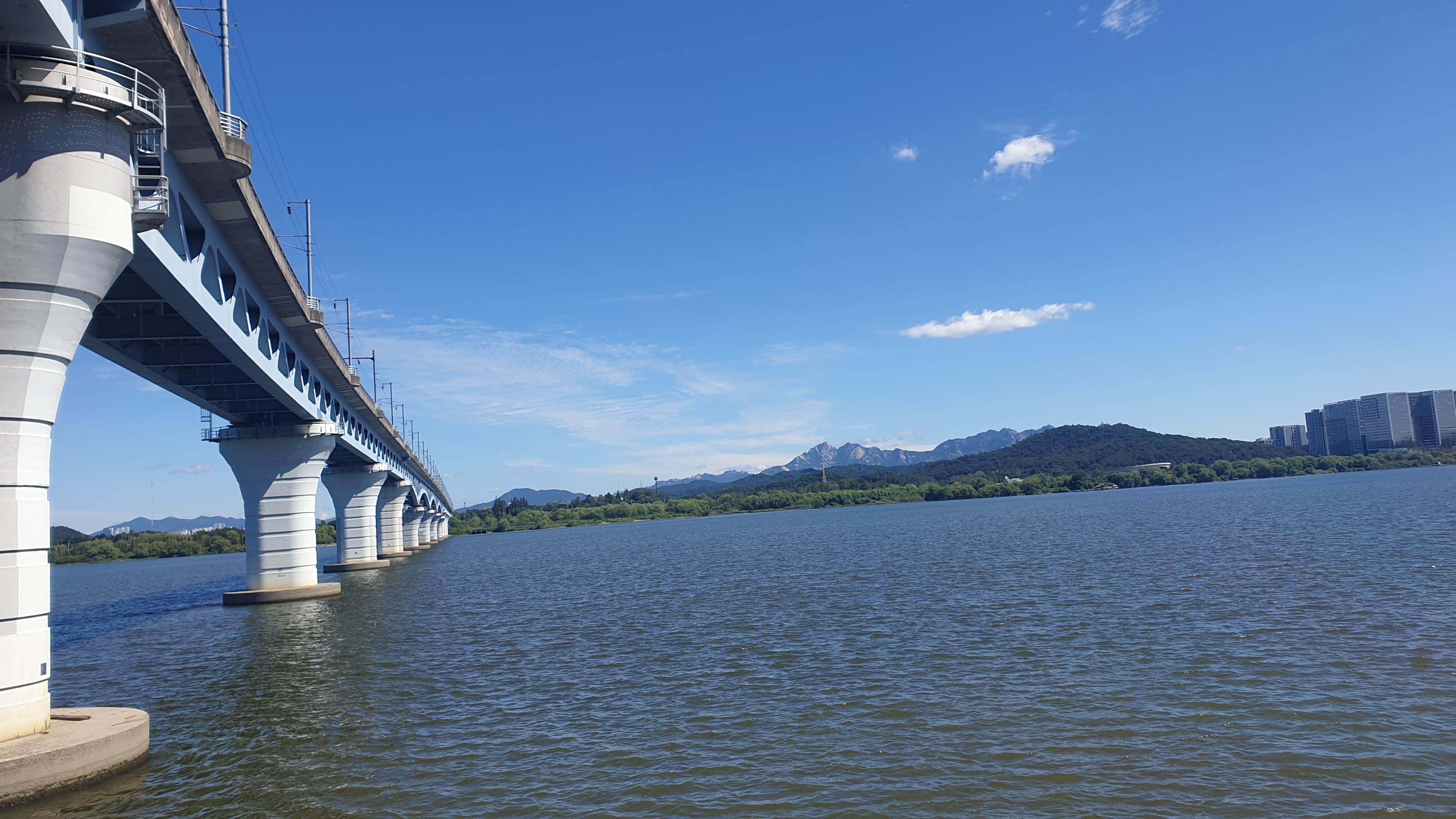Seoul: Botanical Garden, Hangang Bus Ride & Yeouido Park 2