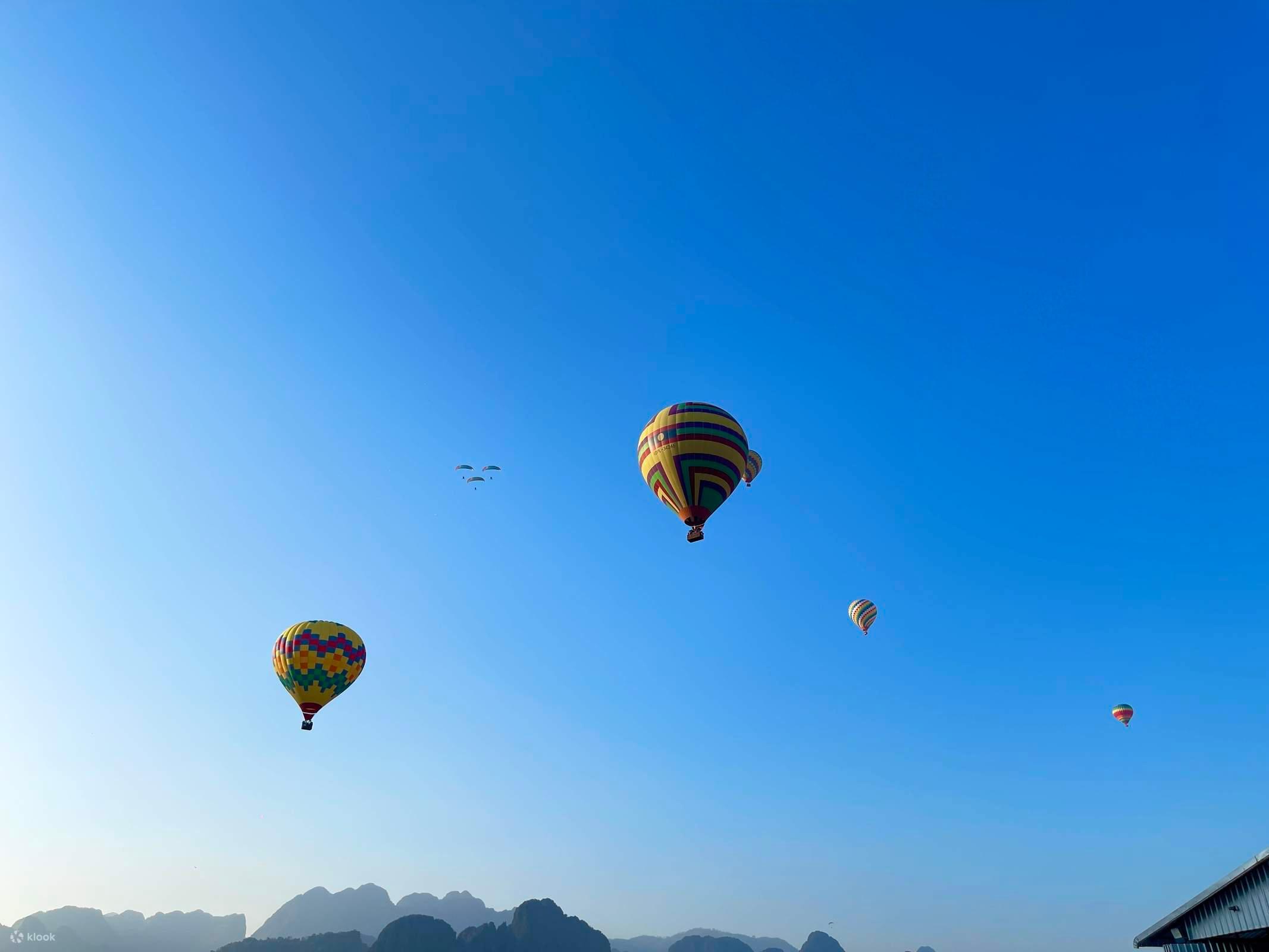 Vang Vieng: Hot Air Balloon Ride at Sunrise or Sunset 3