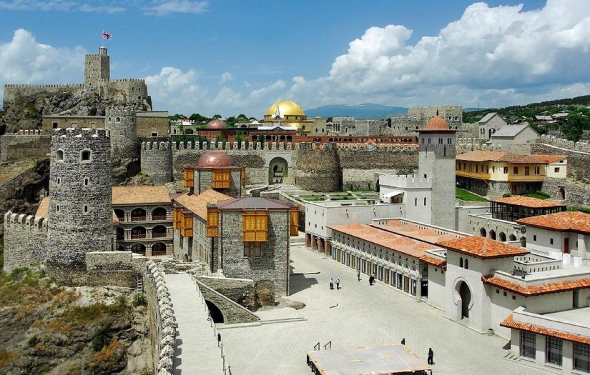 From Tbilisi: Day Trip to Vardzia Caves 3