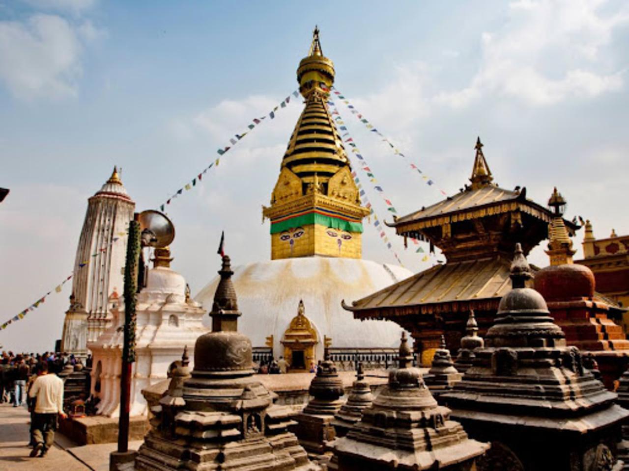 Kathmandu: Swayambhunath Stupa Guided Tour with Transfer 3