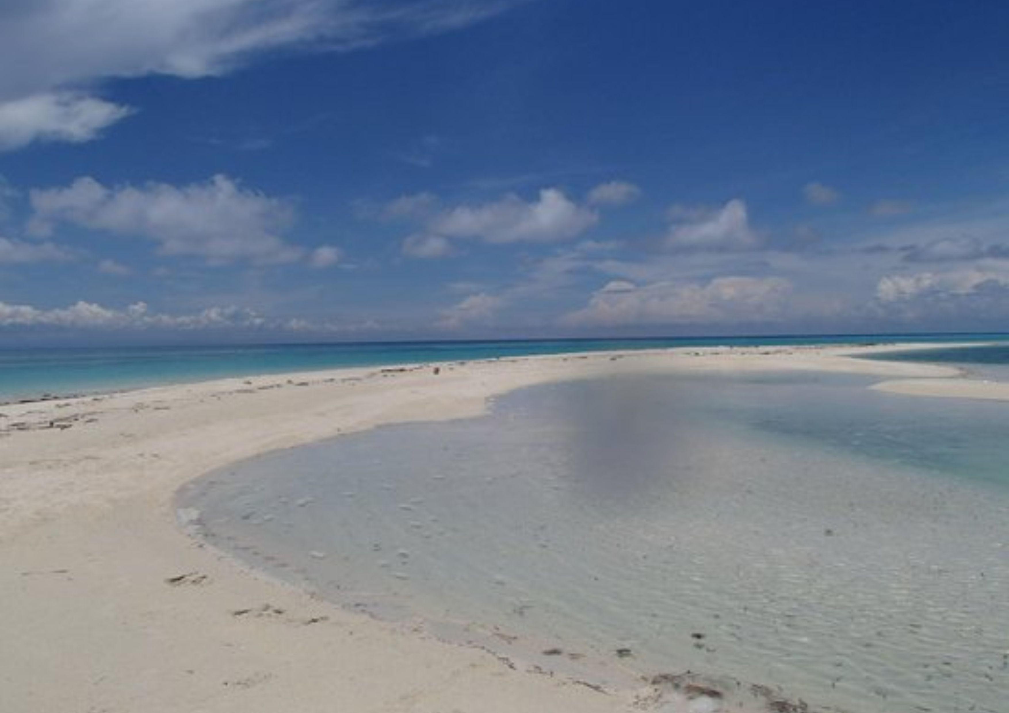 Bantayan: Mangroves Eco Park and Beaches Tour with Transfer 2