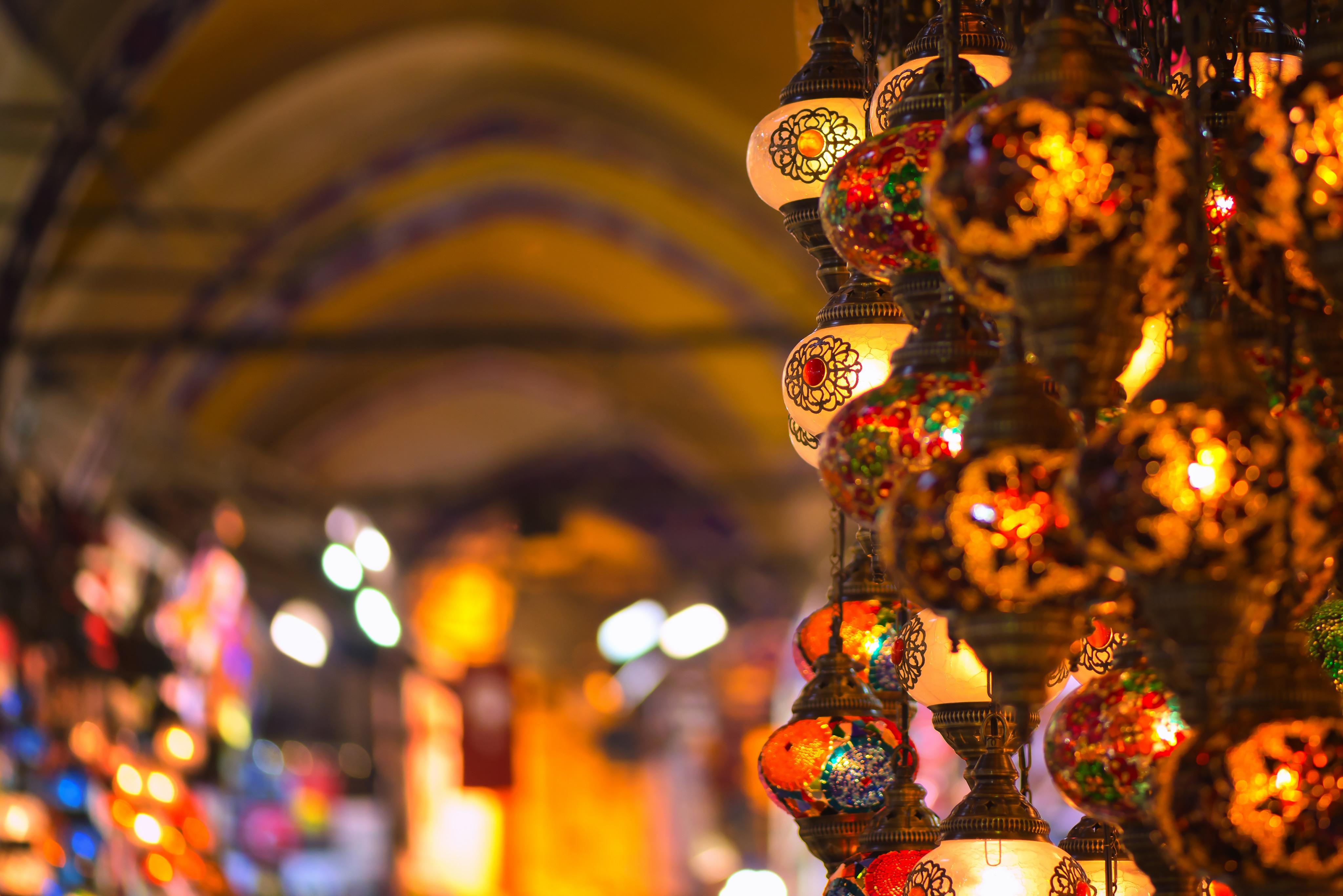 Istanbul: Private Grand Bazaar Shopping Tour with Guide 2