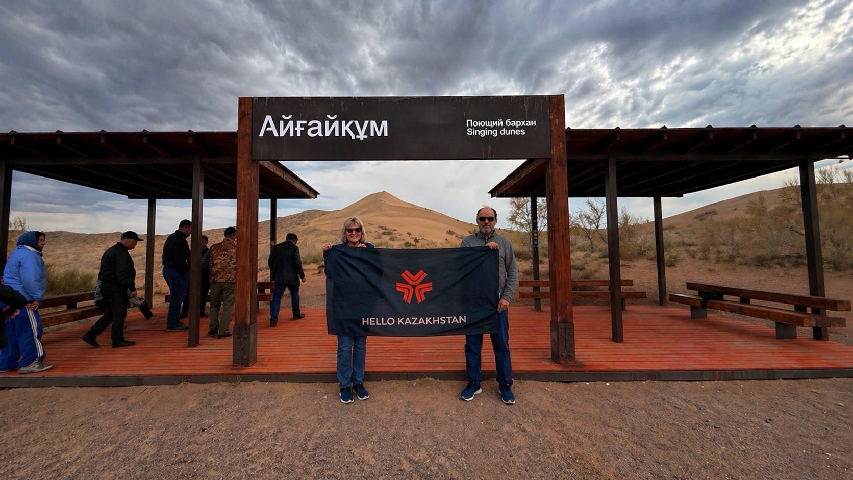 Altyn Emel: Singing Dunes & Aktau Mountains 2-Day Jeep Tour 2