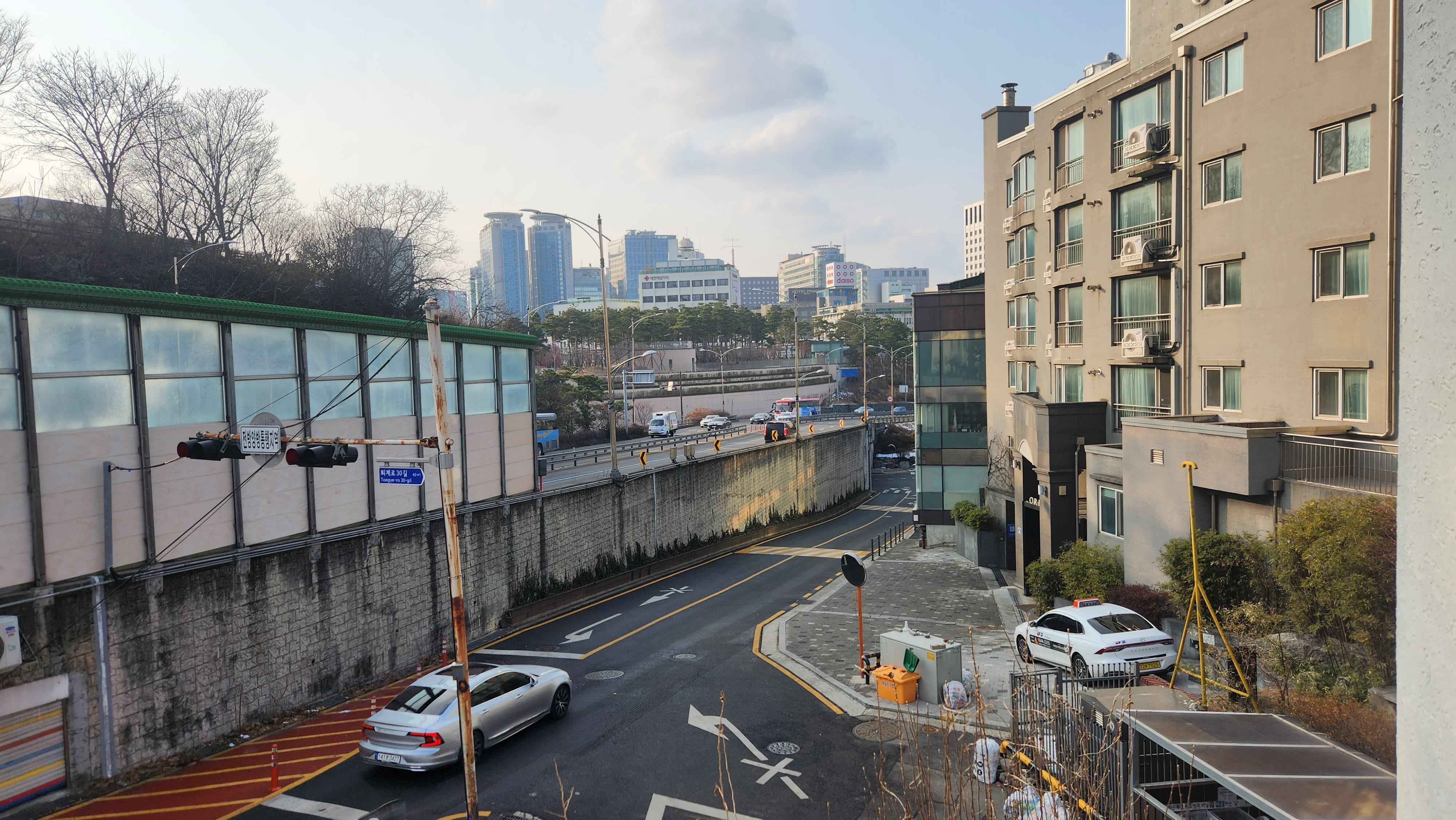 Seoul: Services of a Local for a Day (Paperwork/Tour/Fun) 3