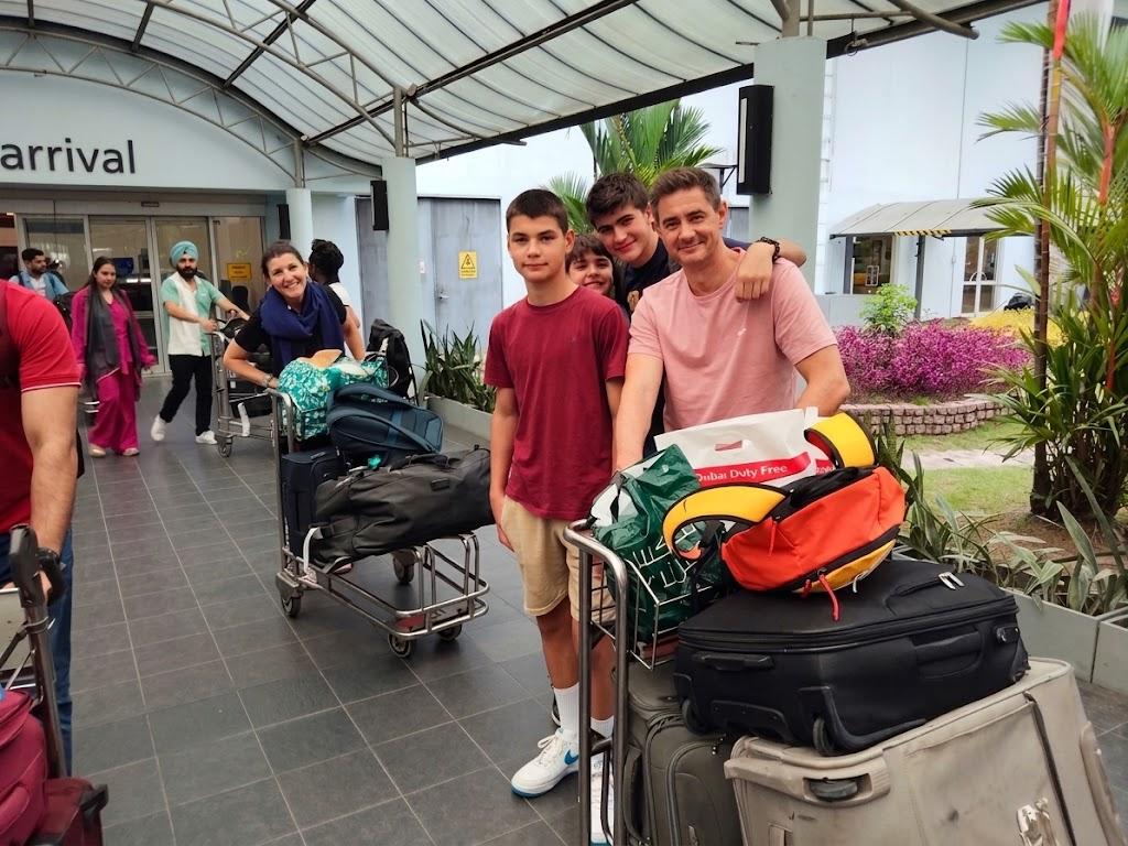Taxi From Colombo Airport (CMB) to Arugam Bay /Ella / Yala 3