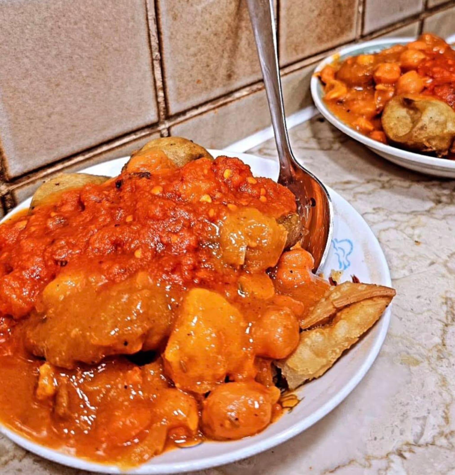 Traditional Bahrain Food Tasting Tour 3