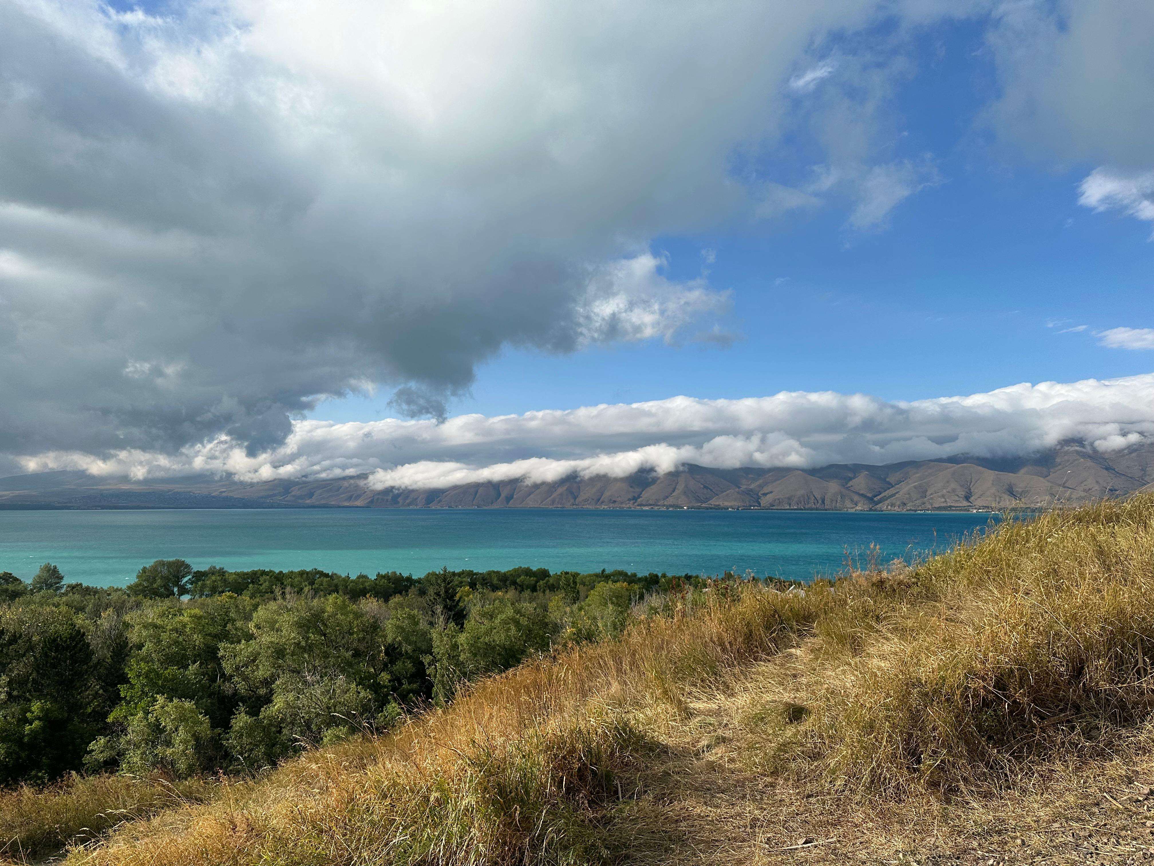 Yerevan: Lake Sevan Gourmet Day Trip with Tastings and Lunch
