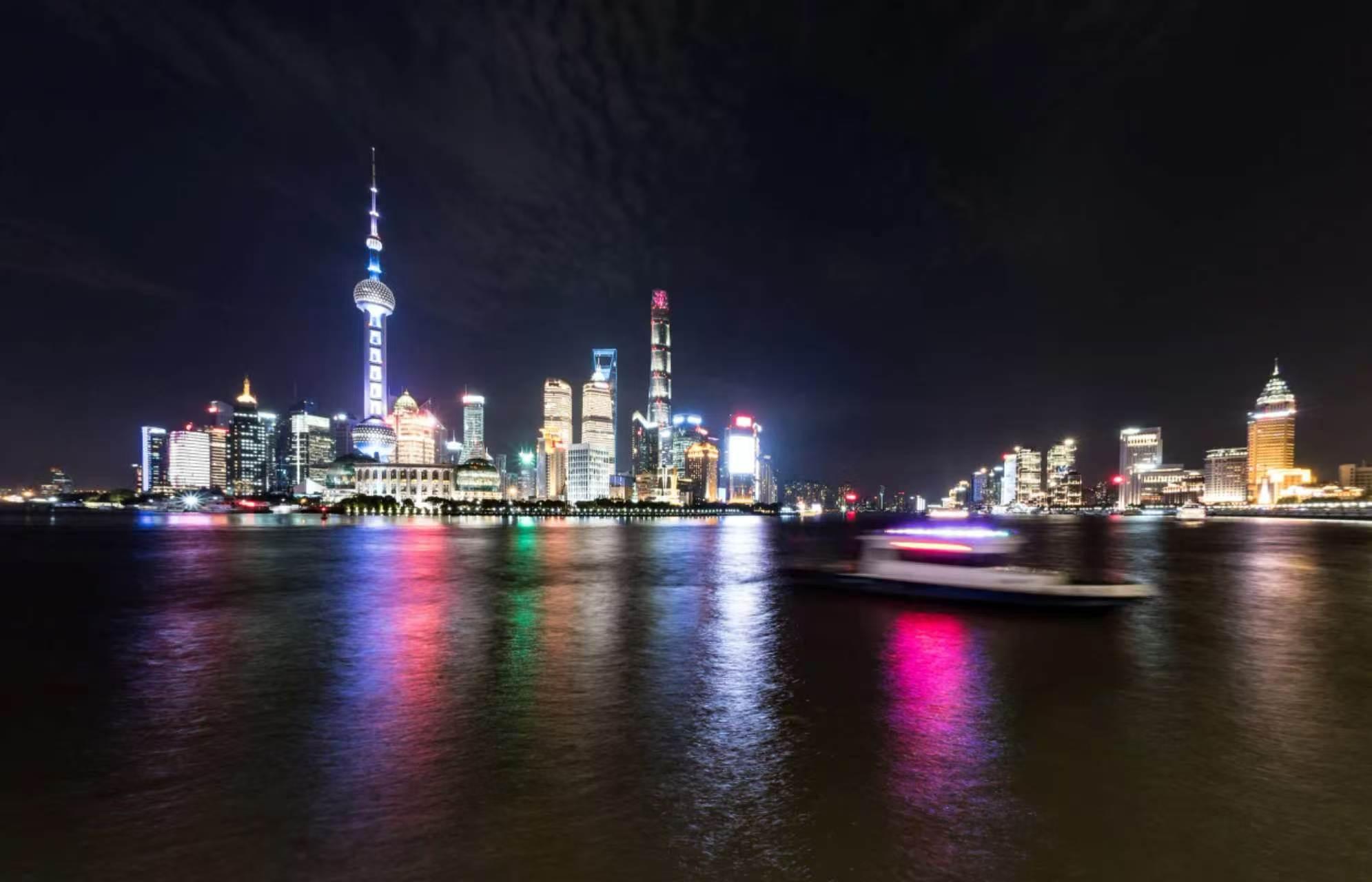 Shanghai: Customizable Private Tour with Local Guide 2