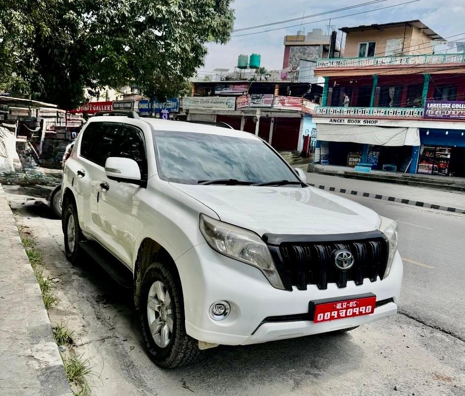 Pokhara: Private Toyota Land Cruiser Prado Hire with Driver