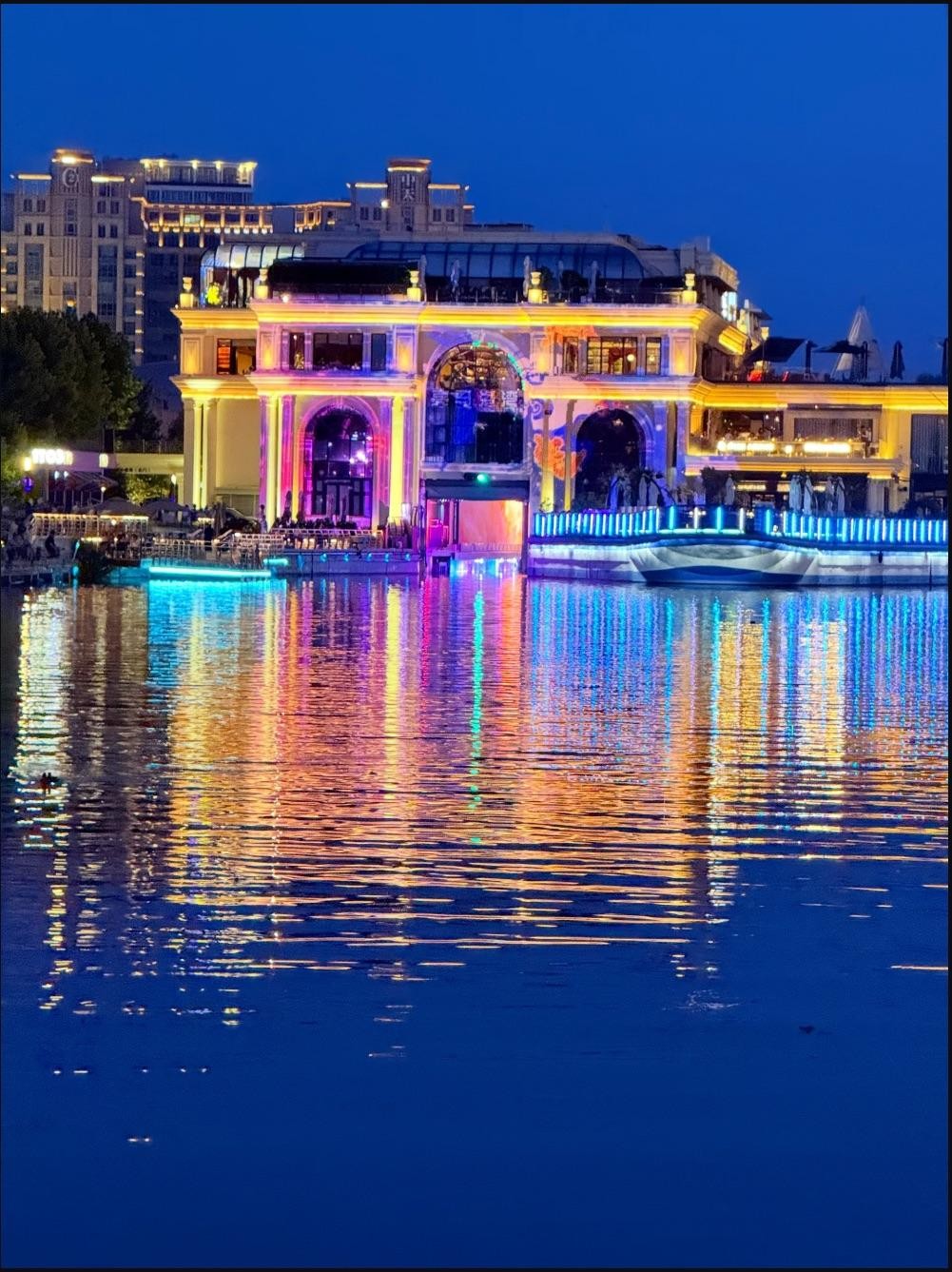 Liangma River Waterfront (Day or Night Cruise)