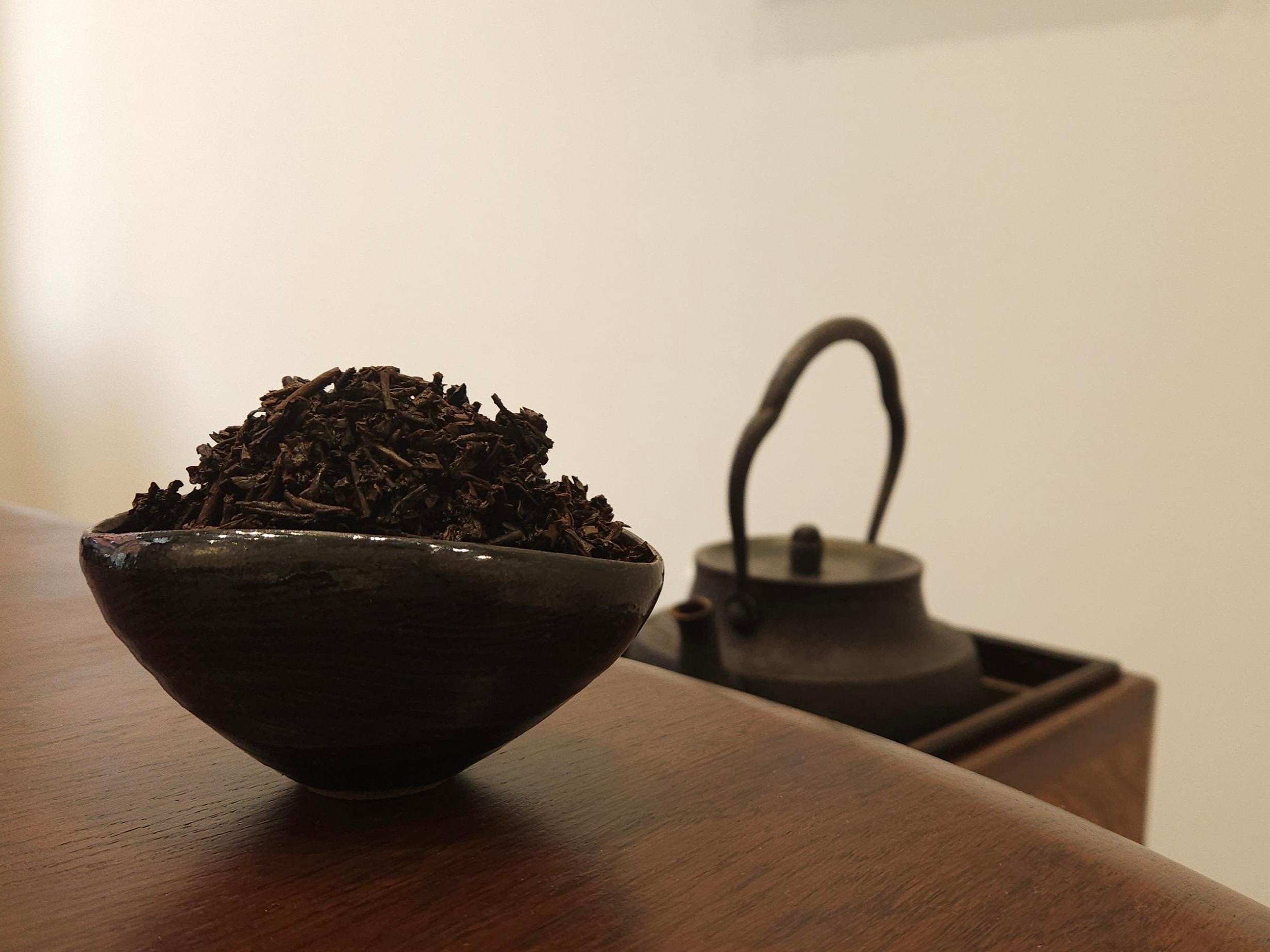 Busan: Hands-on Korean Flower Arrangement Experience & Tea 3