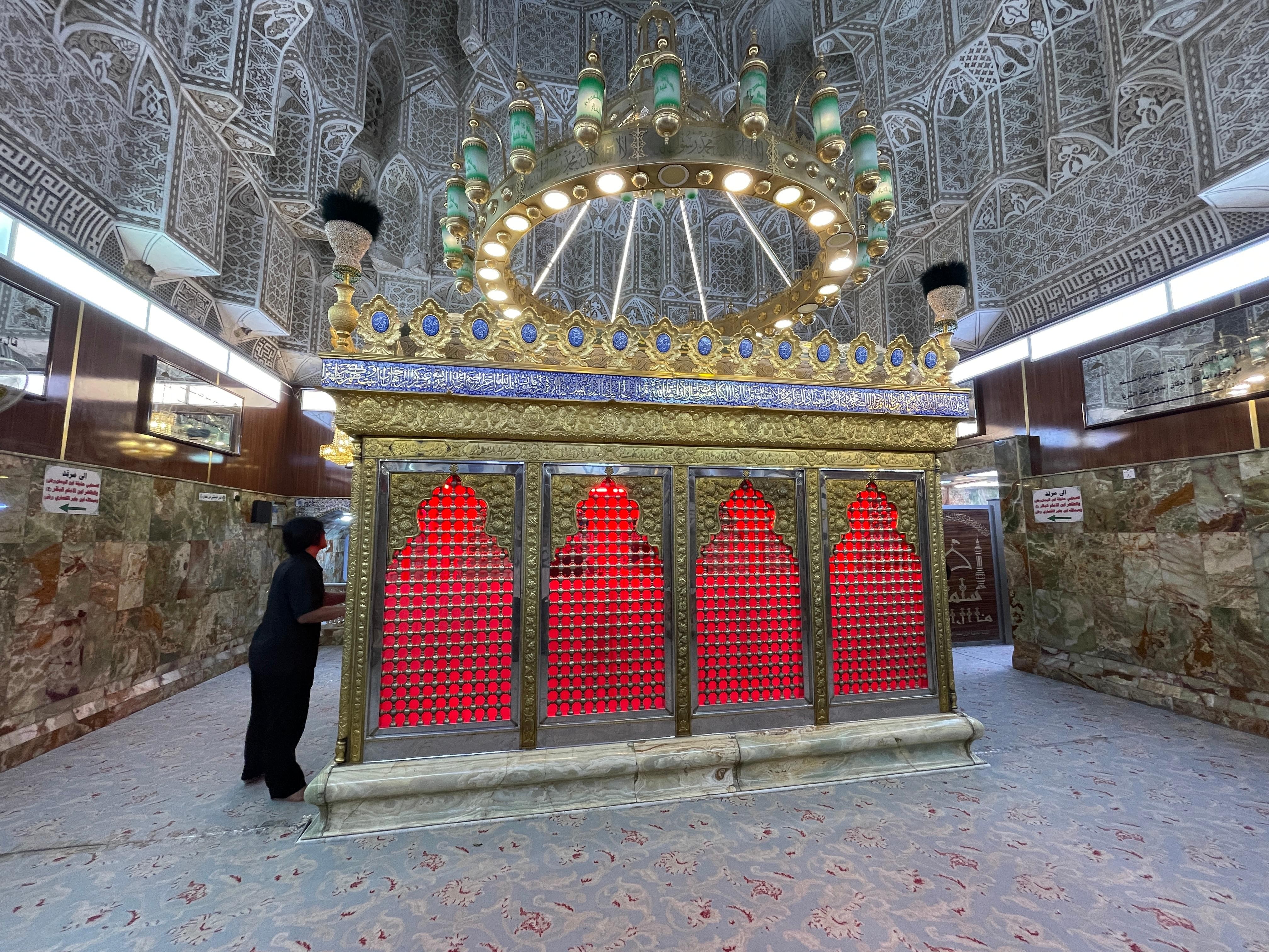 From Baghdad: Al-Mada'in Shrine’s & Ctesiphon Tour 3
