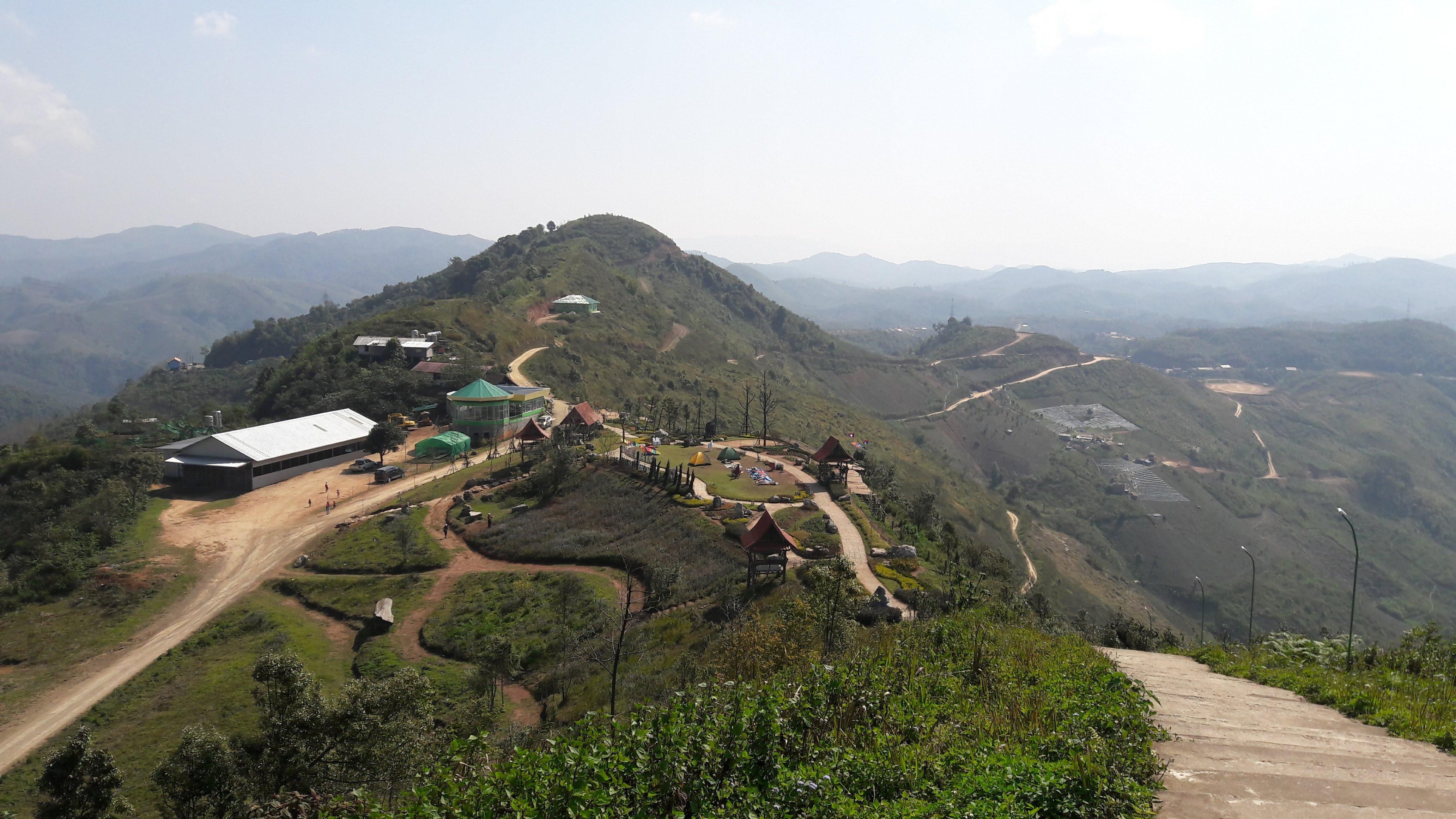 From Vientiane: UNESCO Plain of Jars Tour & Homestay