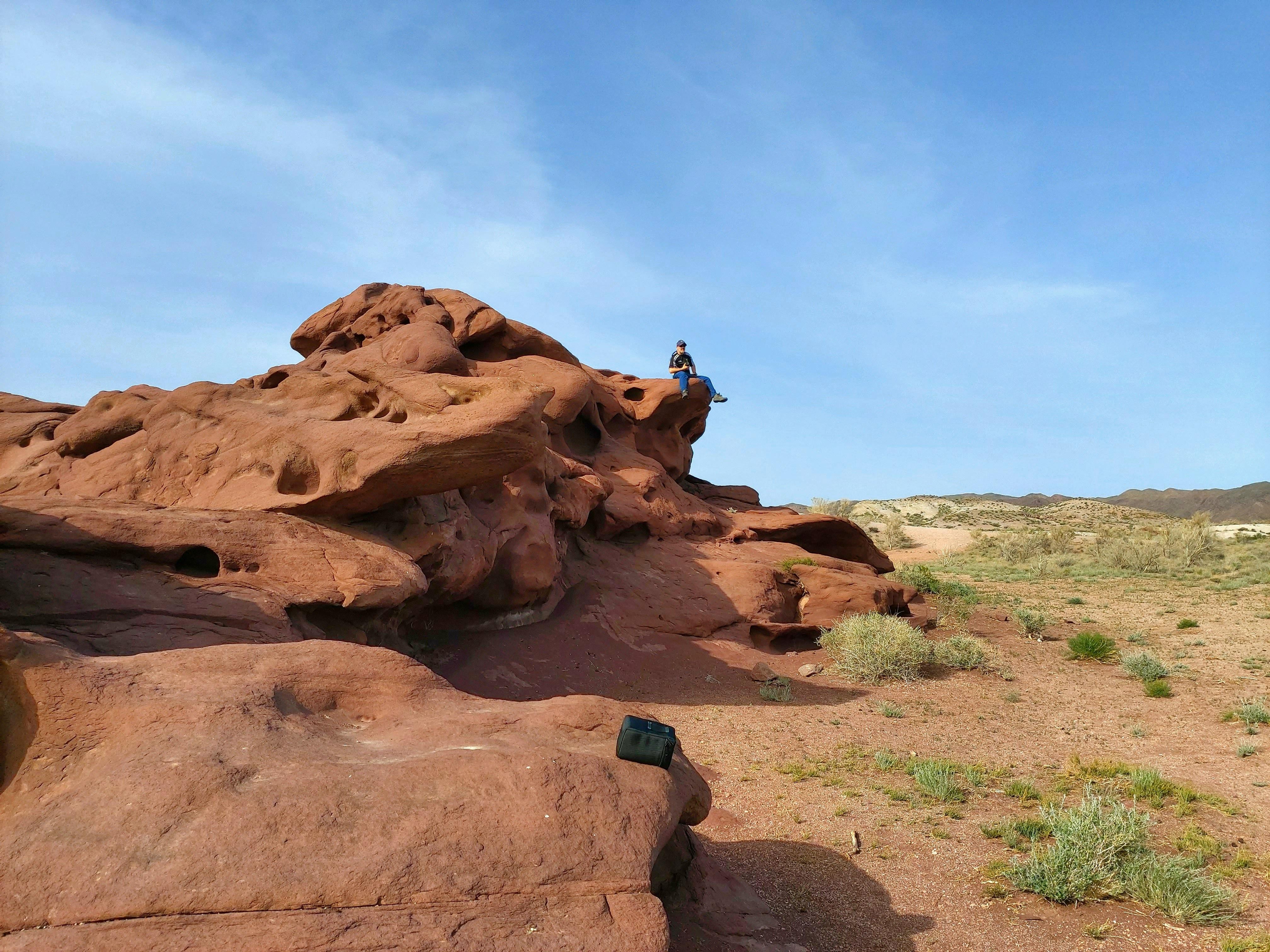 Altyn-Emel National Park: Aktau & Katutau Mountains 4WD Tour 2