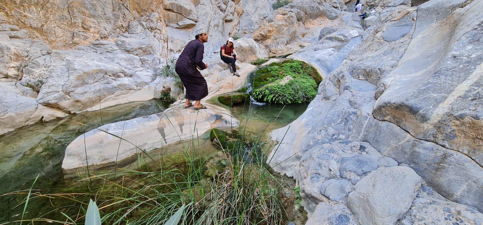 Muscat: Wadi Qurai and Sumail Castle Private Day Trip 3