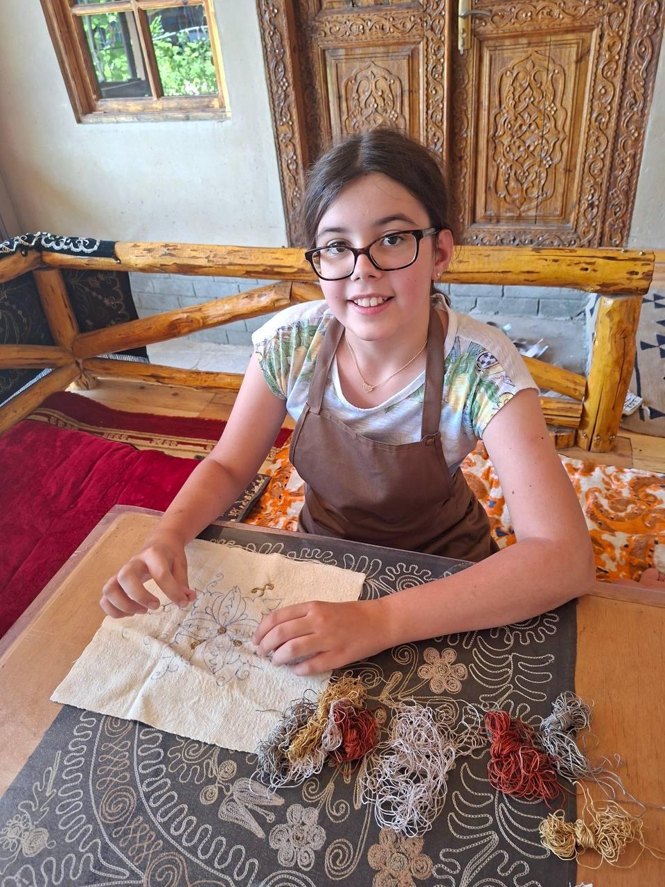 Tashkent: Uzbek Embroidery Craft Masterclass, Tea & Keepsake 2