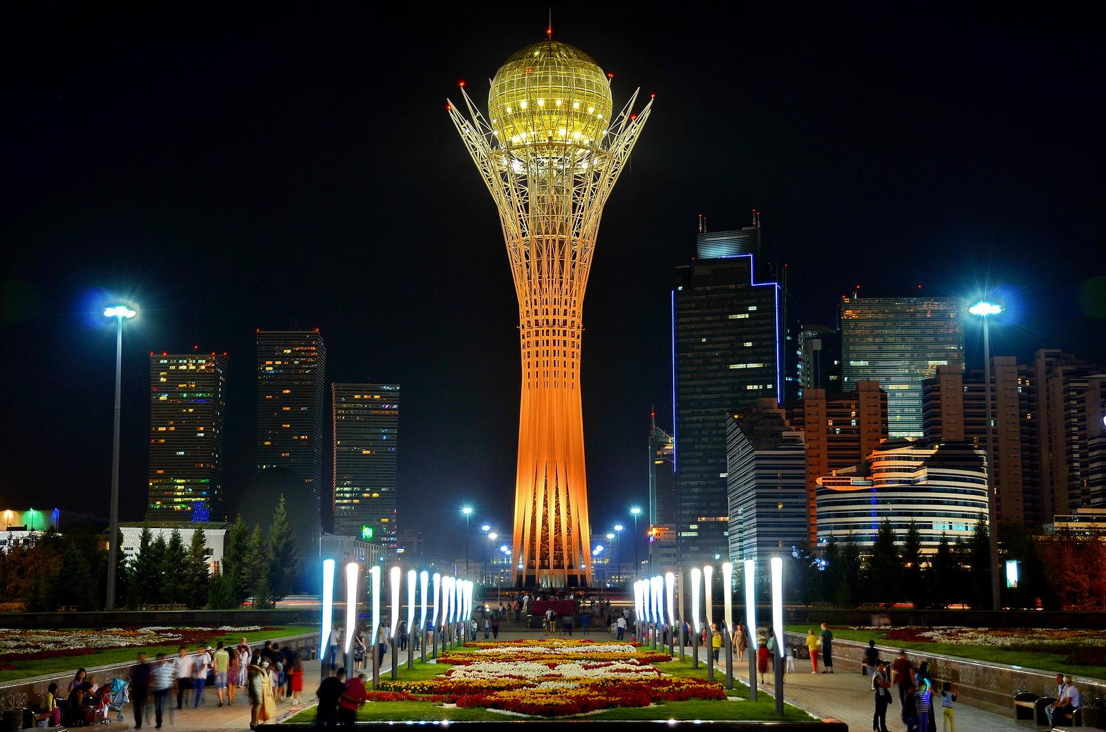 Astana: Night City Tour, City Lights & Skip-the-Line Entry