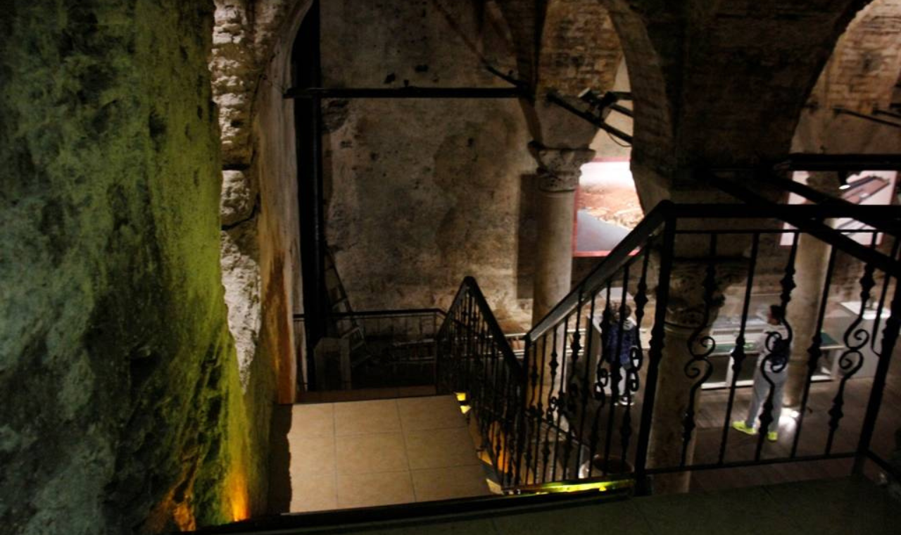 Istanbul: Basilica Cistern and Underground Tour with a Guide 3