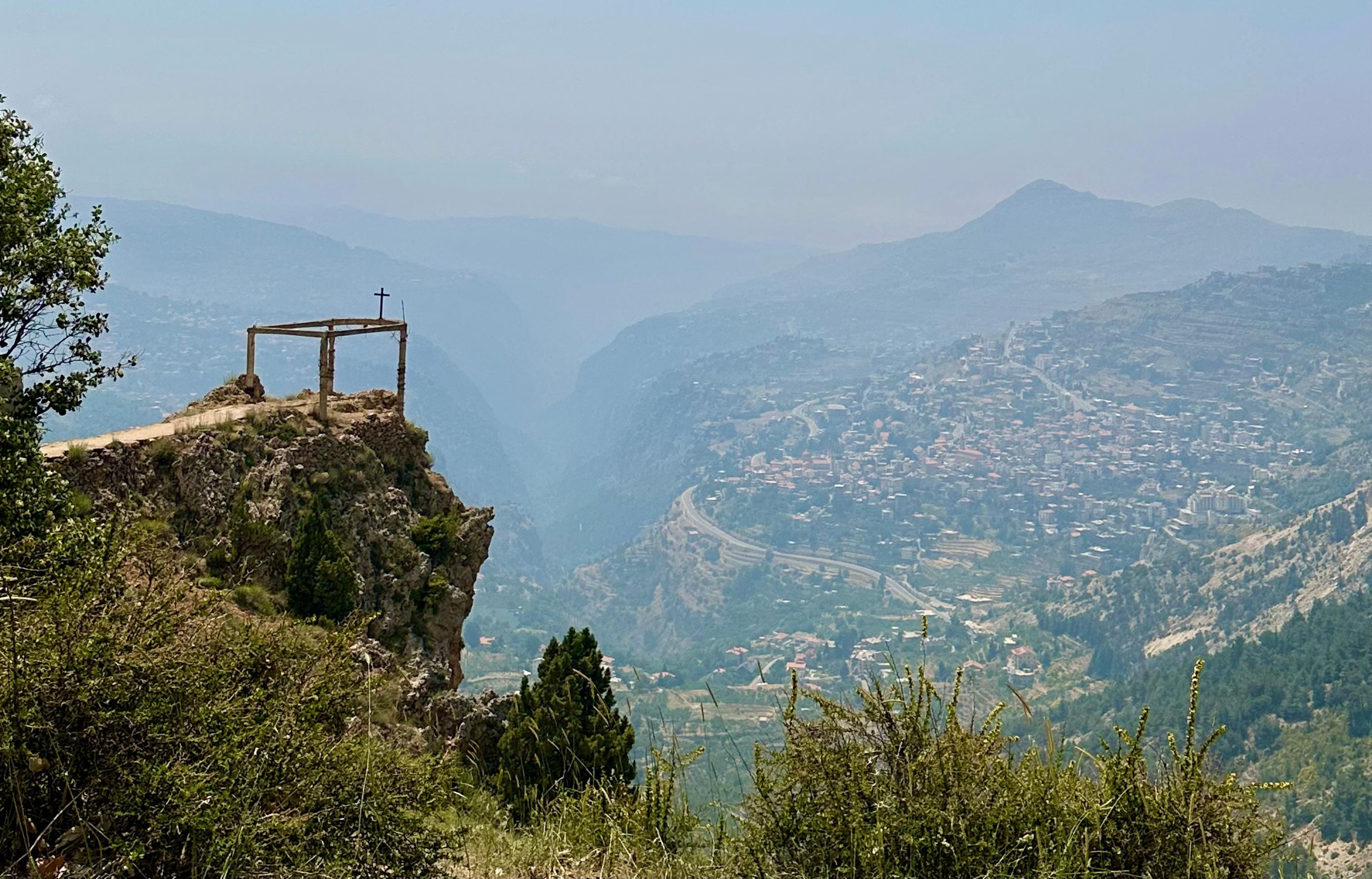 Beirut: Cedars of God, Ehden & Lake Private Tour with Lunch — guided tour in Beirut