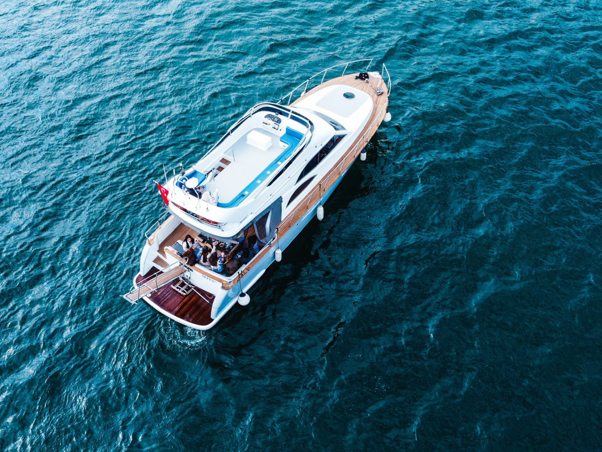 Istanbul: Private Bosphorus Tour On Luxury Yacht