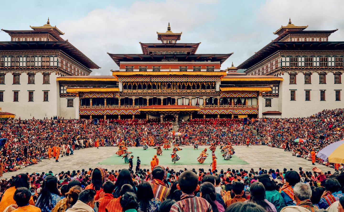 Paro: 3-Day Private Tour with Tshechu Festival & Tiger's Nest 2