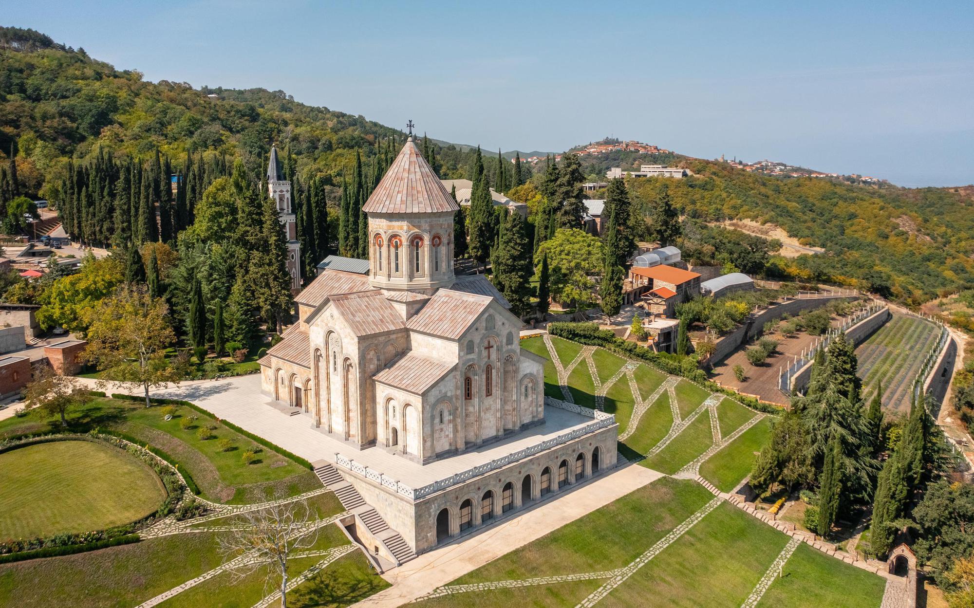 From Tbilisi: Kakheti Wine, History & Traditions Day Trip 3