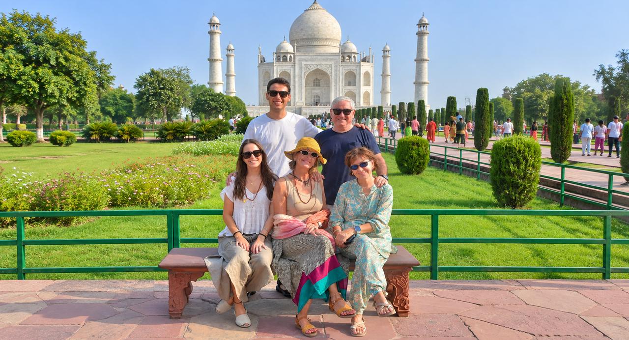 From Delhi: Private Taj Mahal, Agra Fort & Baby Taj Tour