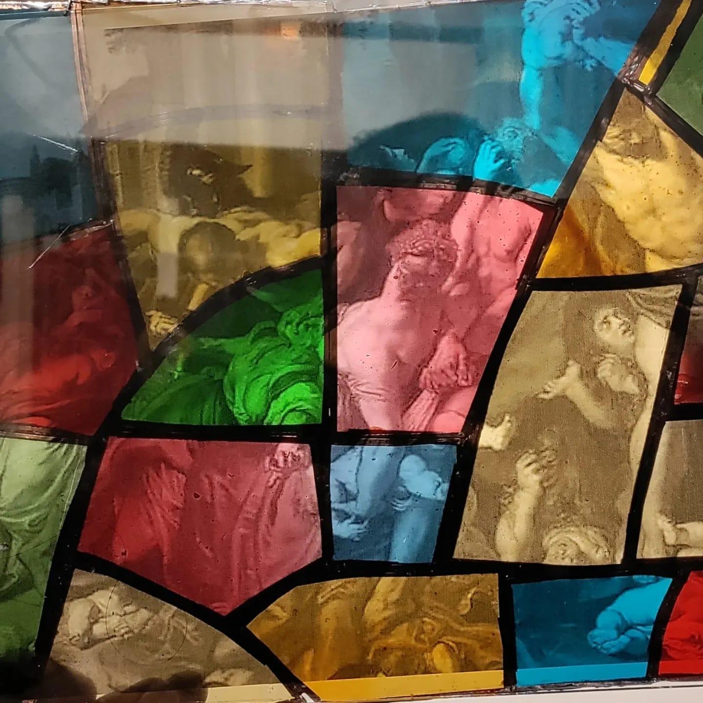 Amman: Stained Glass Workshop with Snacks and Drinks 3