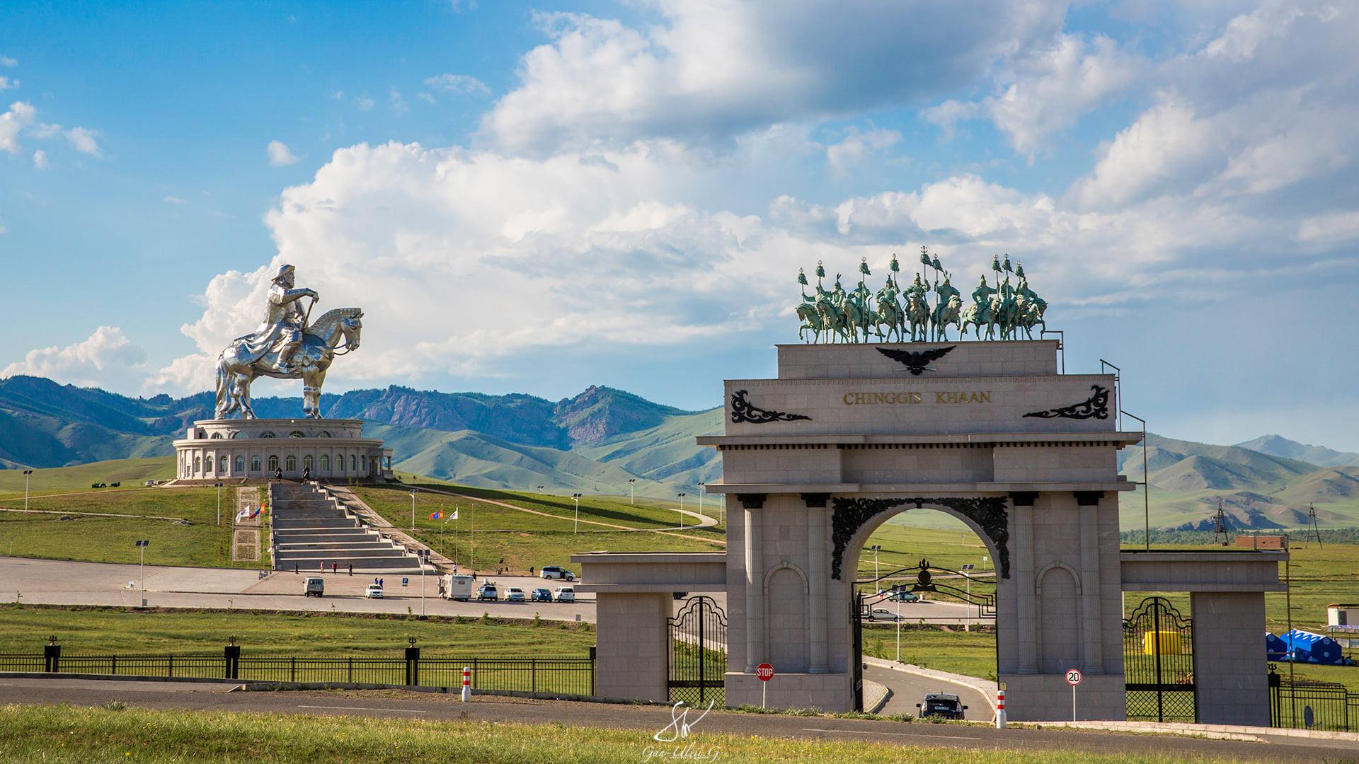 Genghis Khan Statue, Terelj national Park HORSE riding tour 2