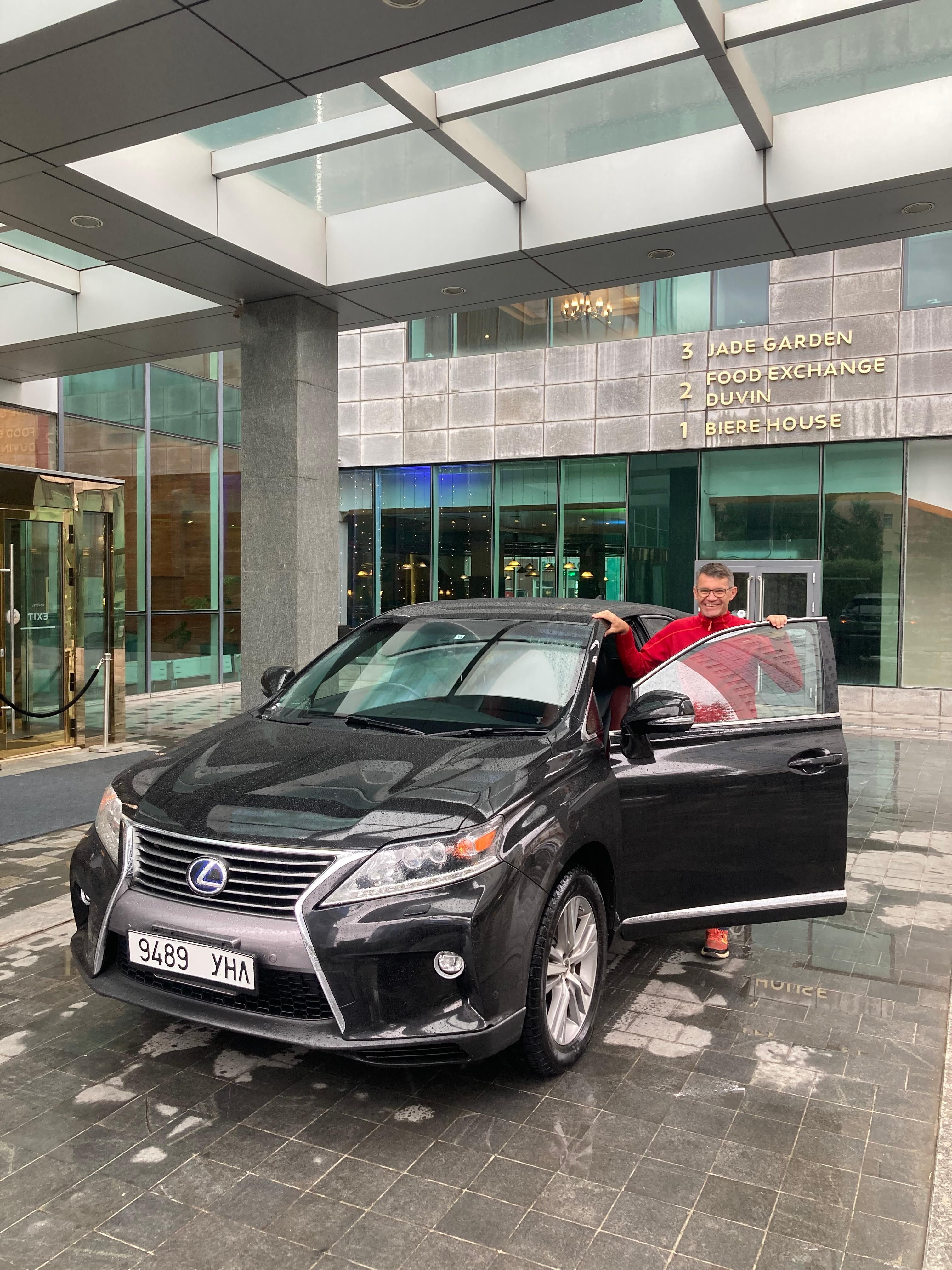 Ulaanbaatar: Chinggis Khaan Airport (UBN) Taxi Transfer 24/7