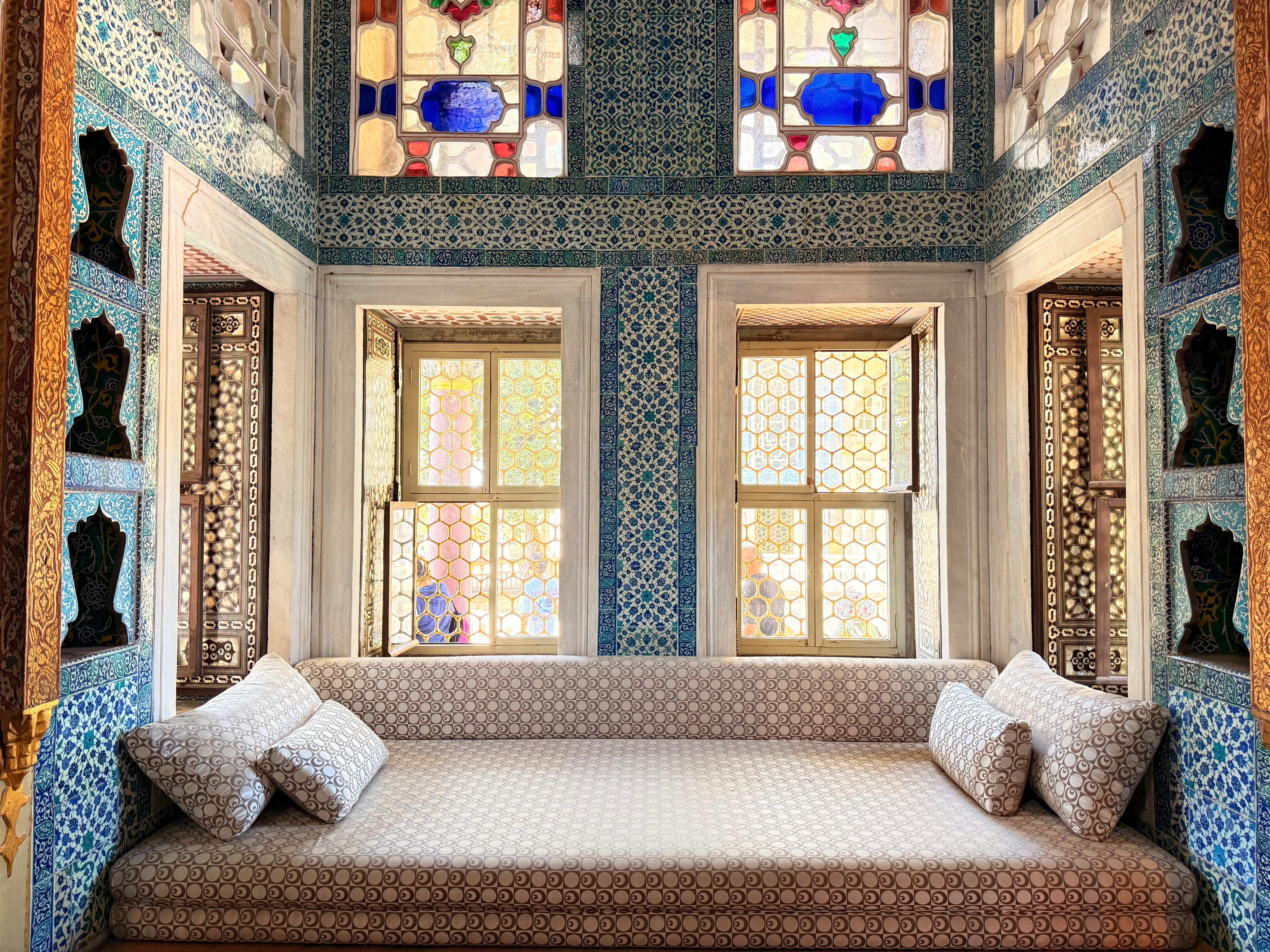 Istanbul: Topkapi Palace Premium Private Tour — Twice Daily