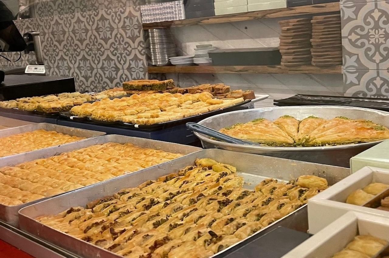 Tel Aviv: Jaffa Old City & Flea Market Food and History Tour 2
