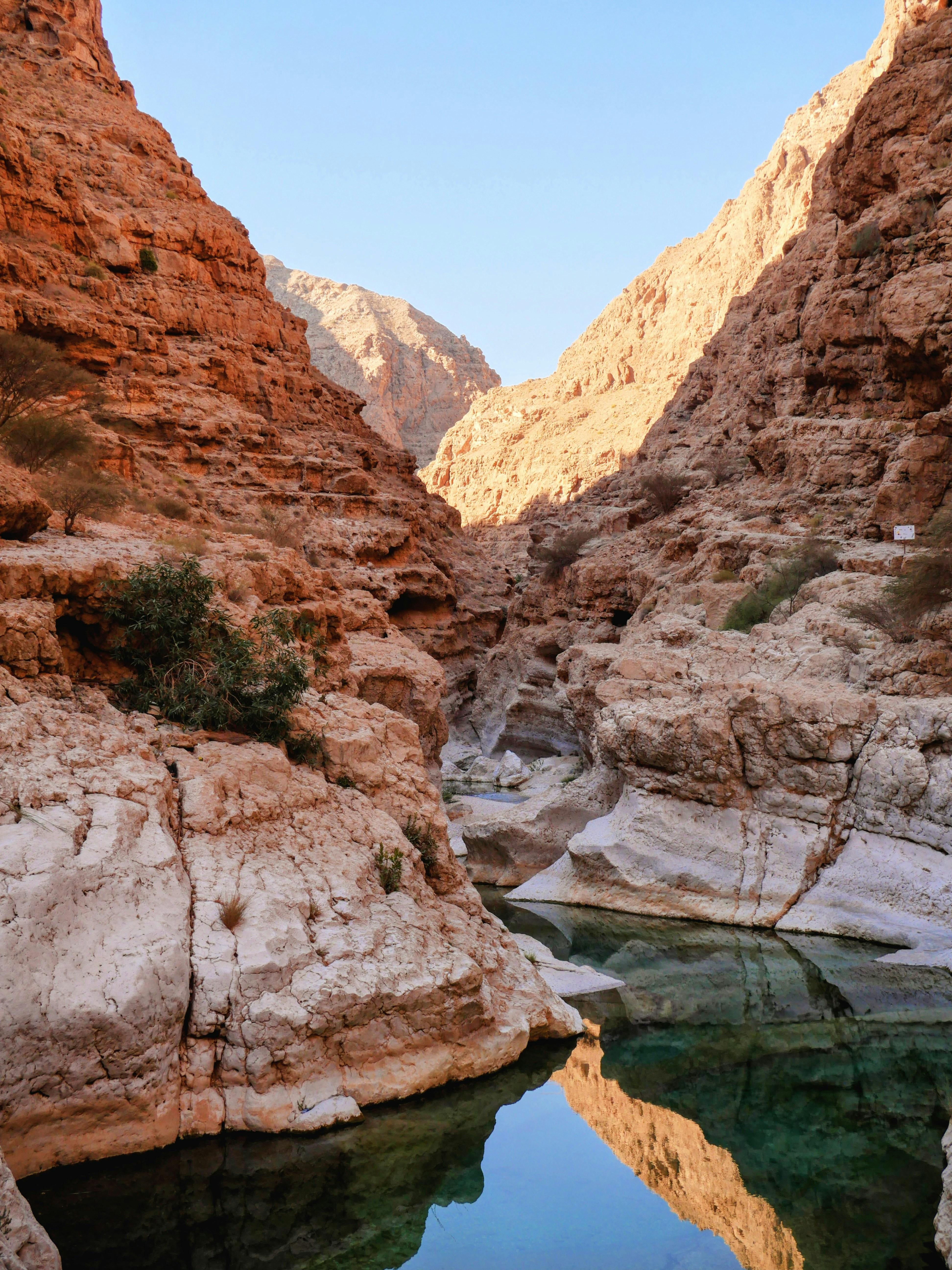 Evening Tour to Wadi Shab with Local Guide from Muscat 2
