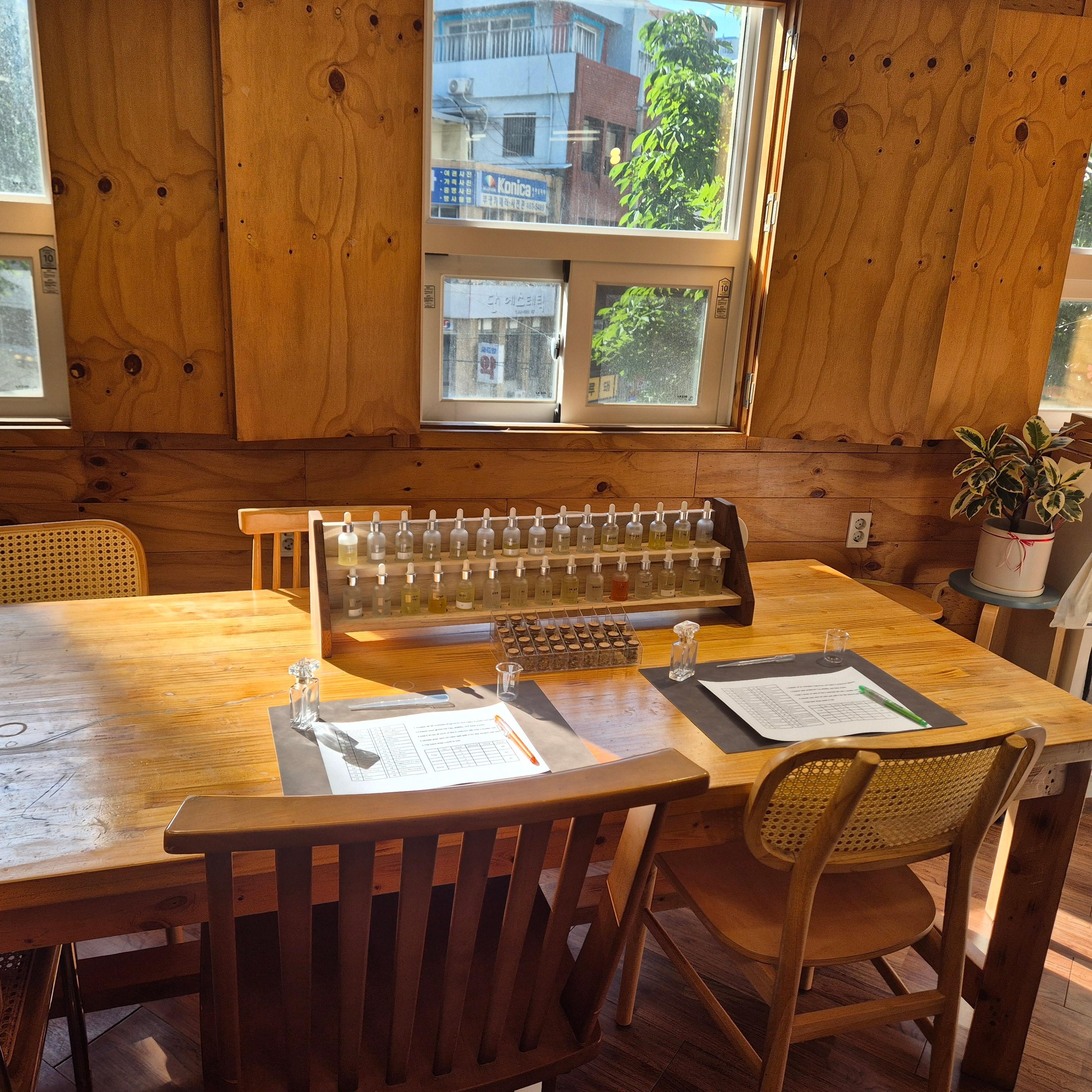 Busan: Signature Travel Perfume Making Class 2