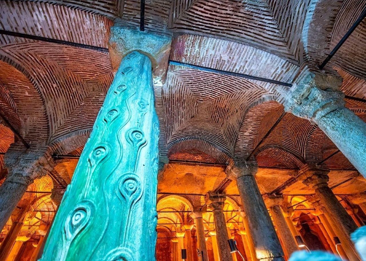 Istanbul: Topkapi, Hagia Sophia, Basilica & Blue Mosque Pass 3