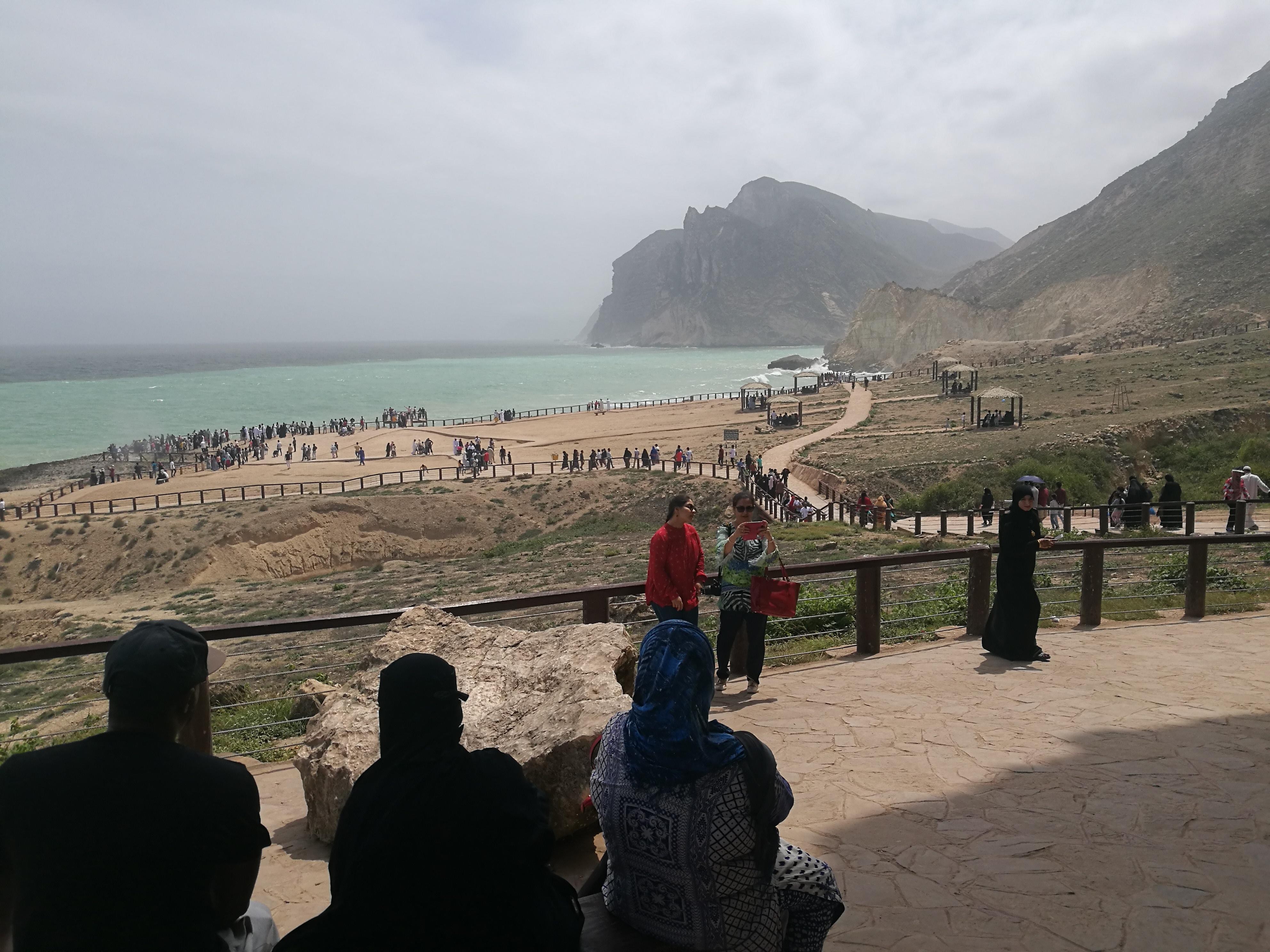 Full Day Tour: West of Salalah hidden gems and rocky beaches