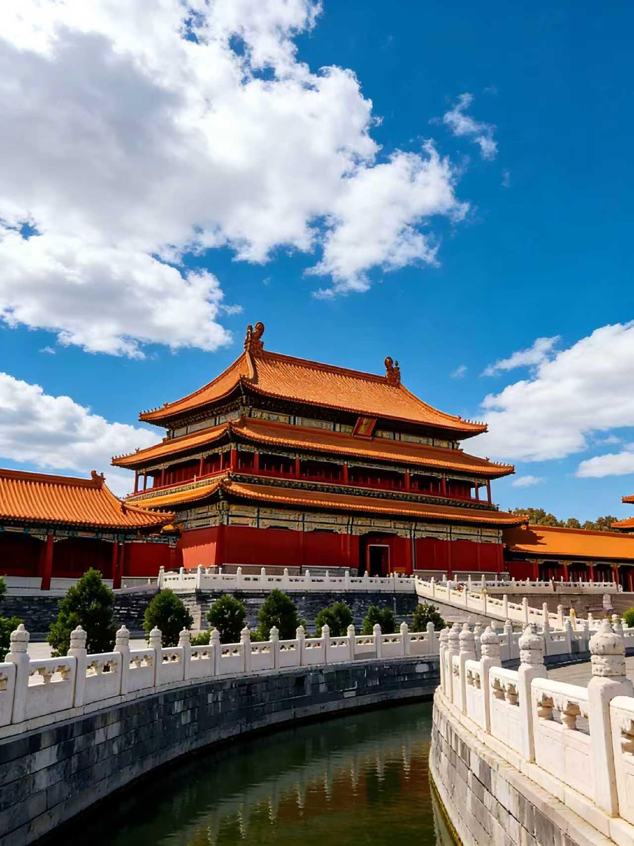 Beijing: Forbidden City & Great Wall by Van, Toboggan & Foot 3